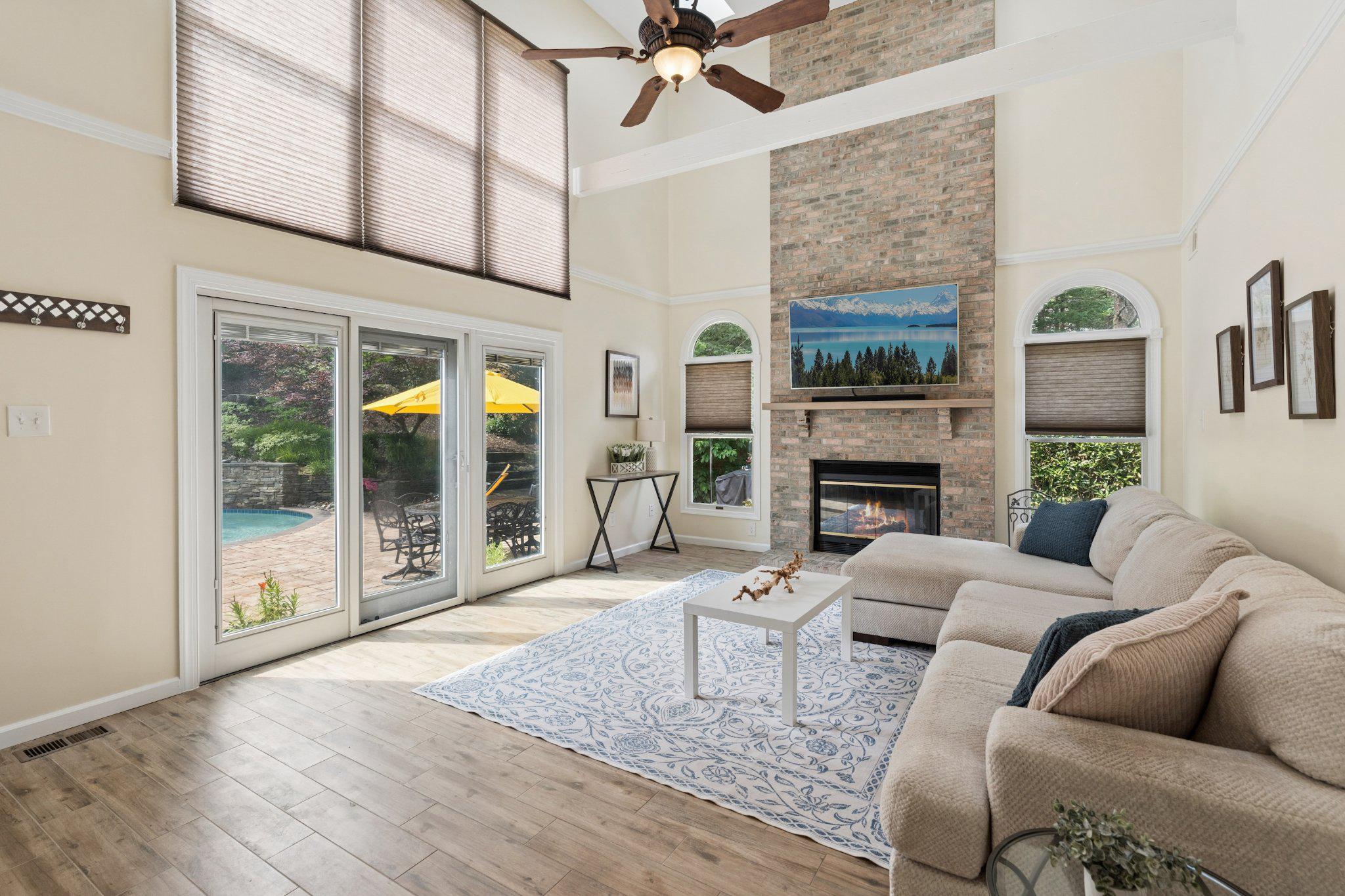 BRIDGEWATER - Residential