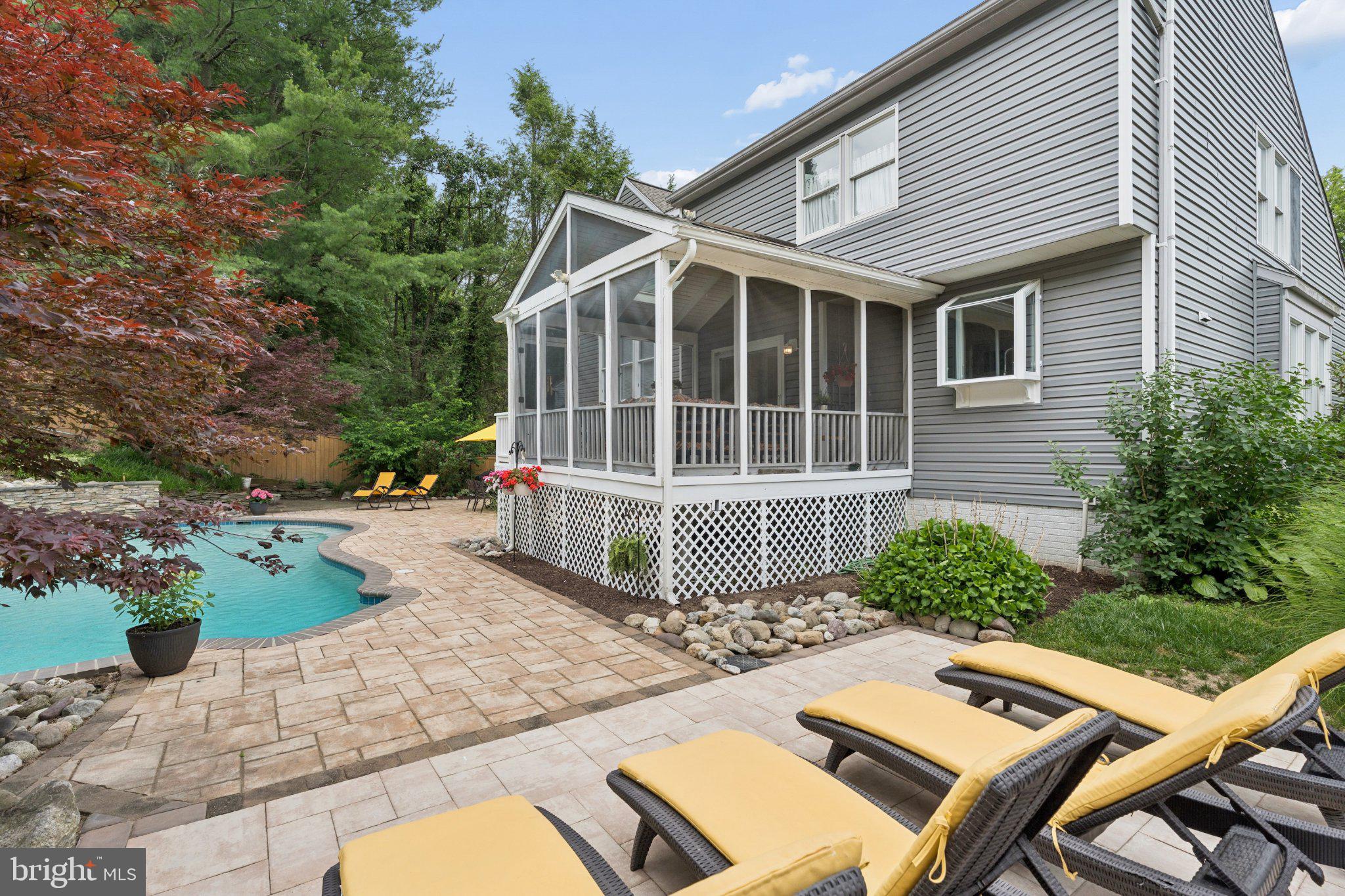 BRIDGEWATER - Residential