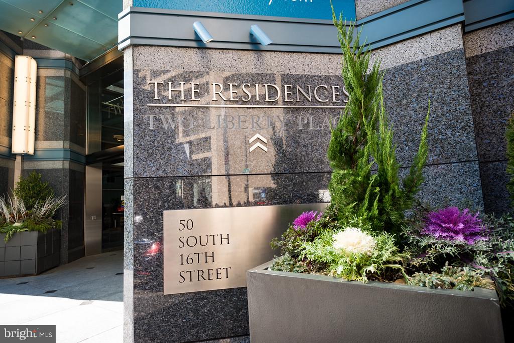 RITTENHOUSE SQUARE - Residential