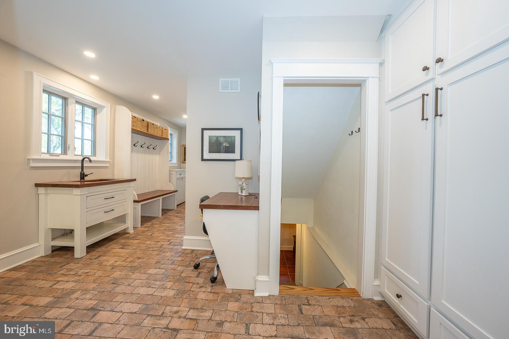 DEEPDALE - Residential