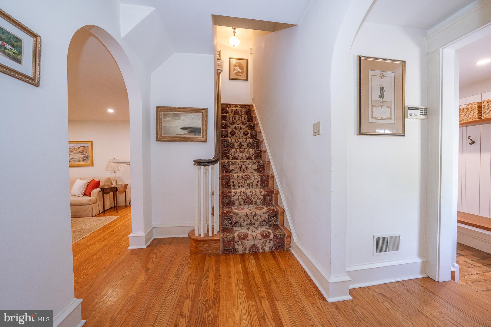 DEEPDALE - Residential