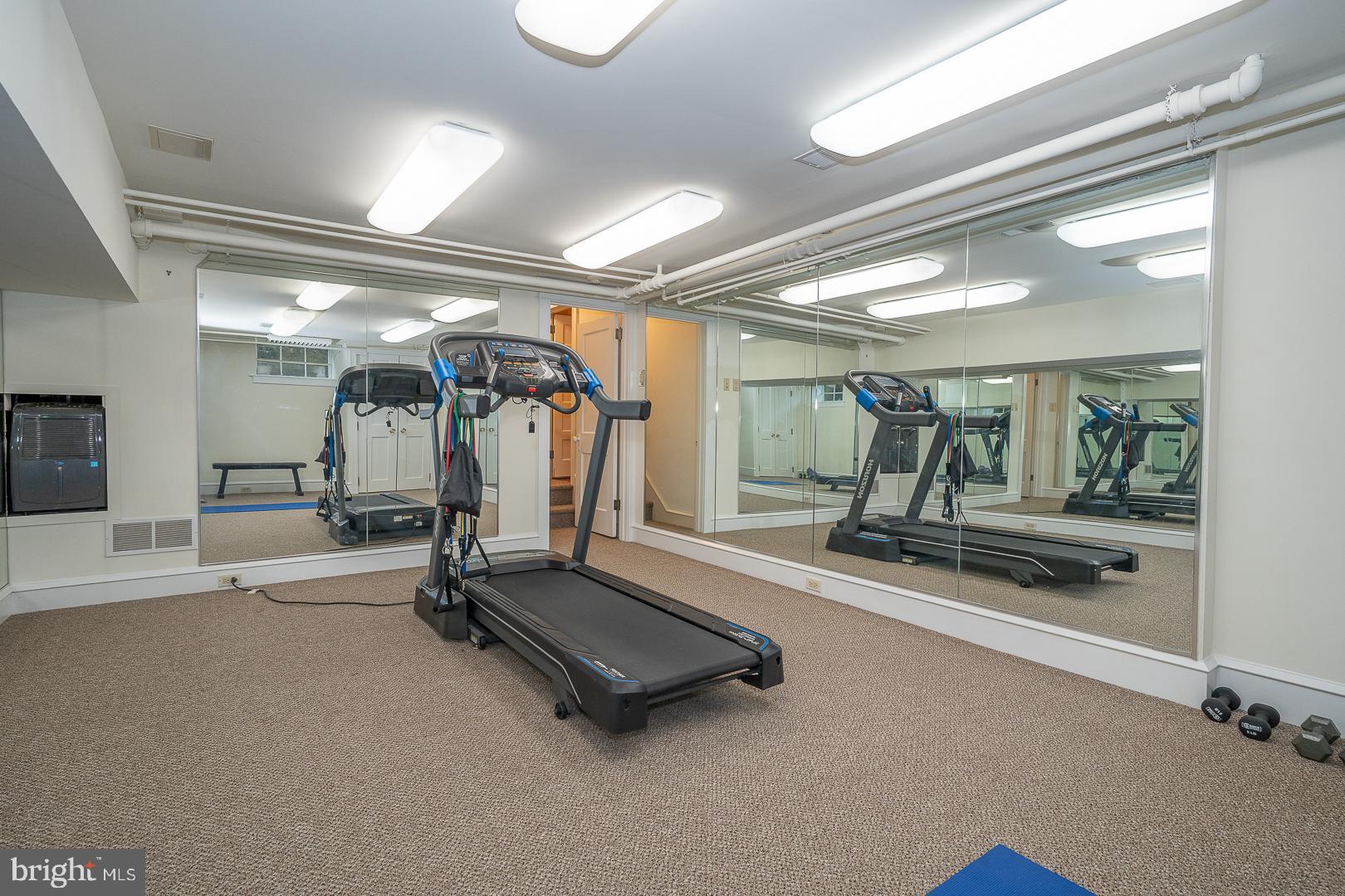 DEEPDALE - Residential