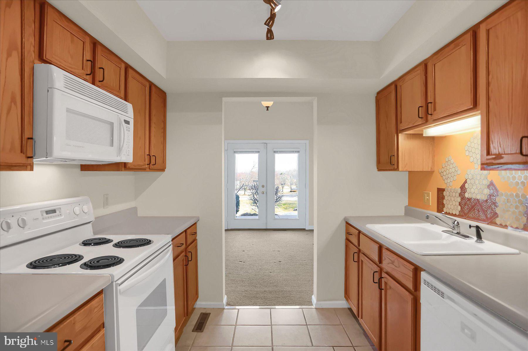 TUSSEYVIEW ESTATES - Residential