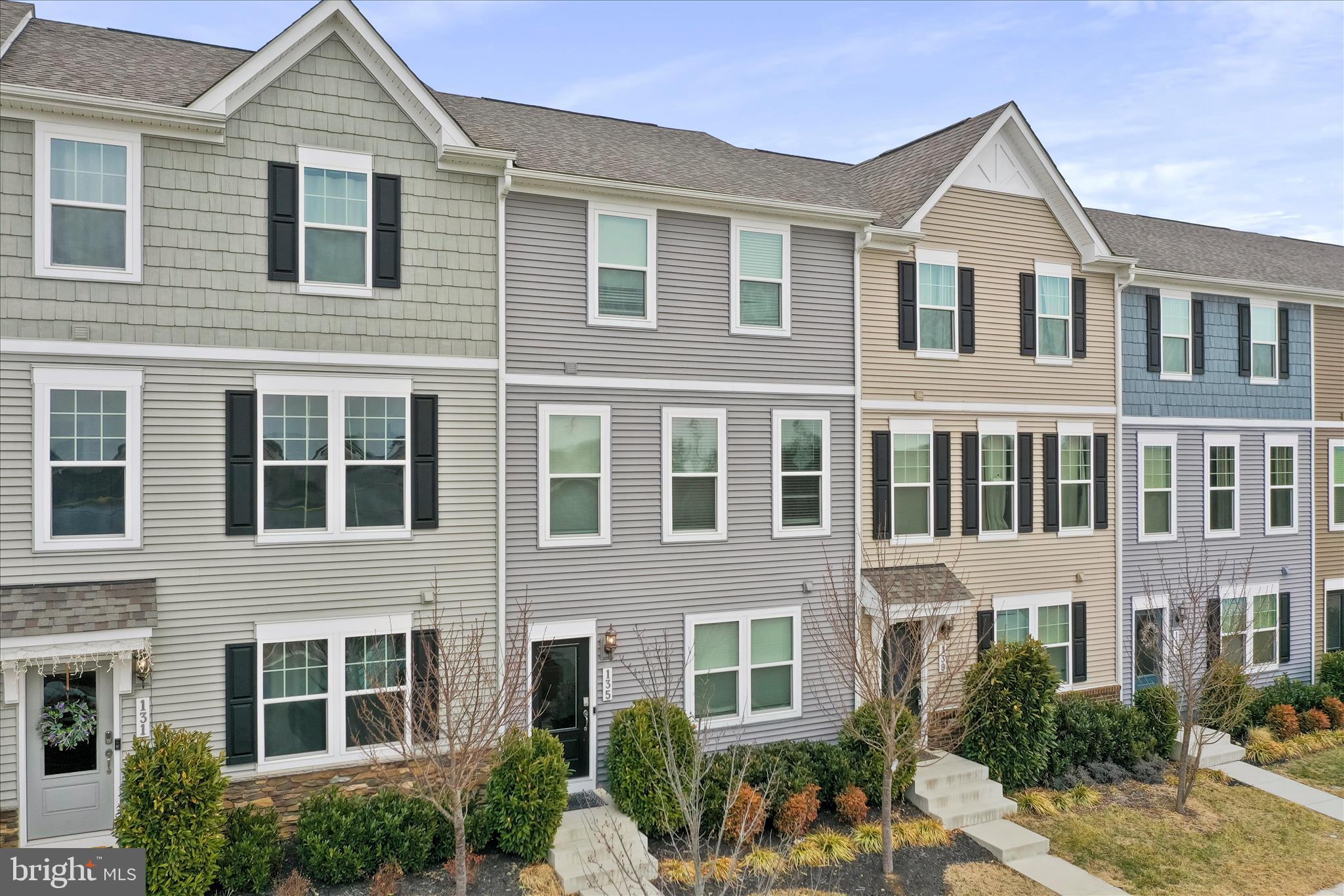 PRESIDENTS POINTE - Residential