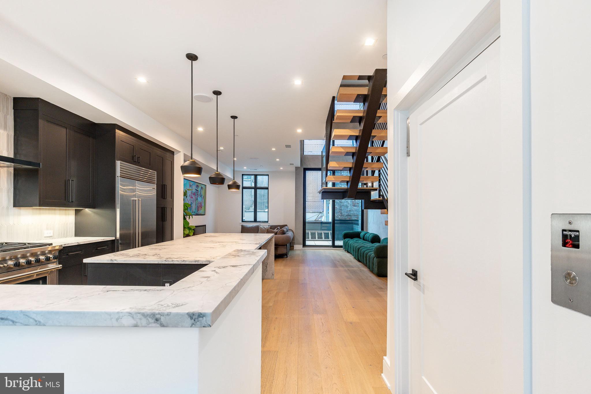 RITTENHOUSE SQUARE - Residential