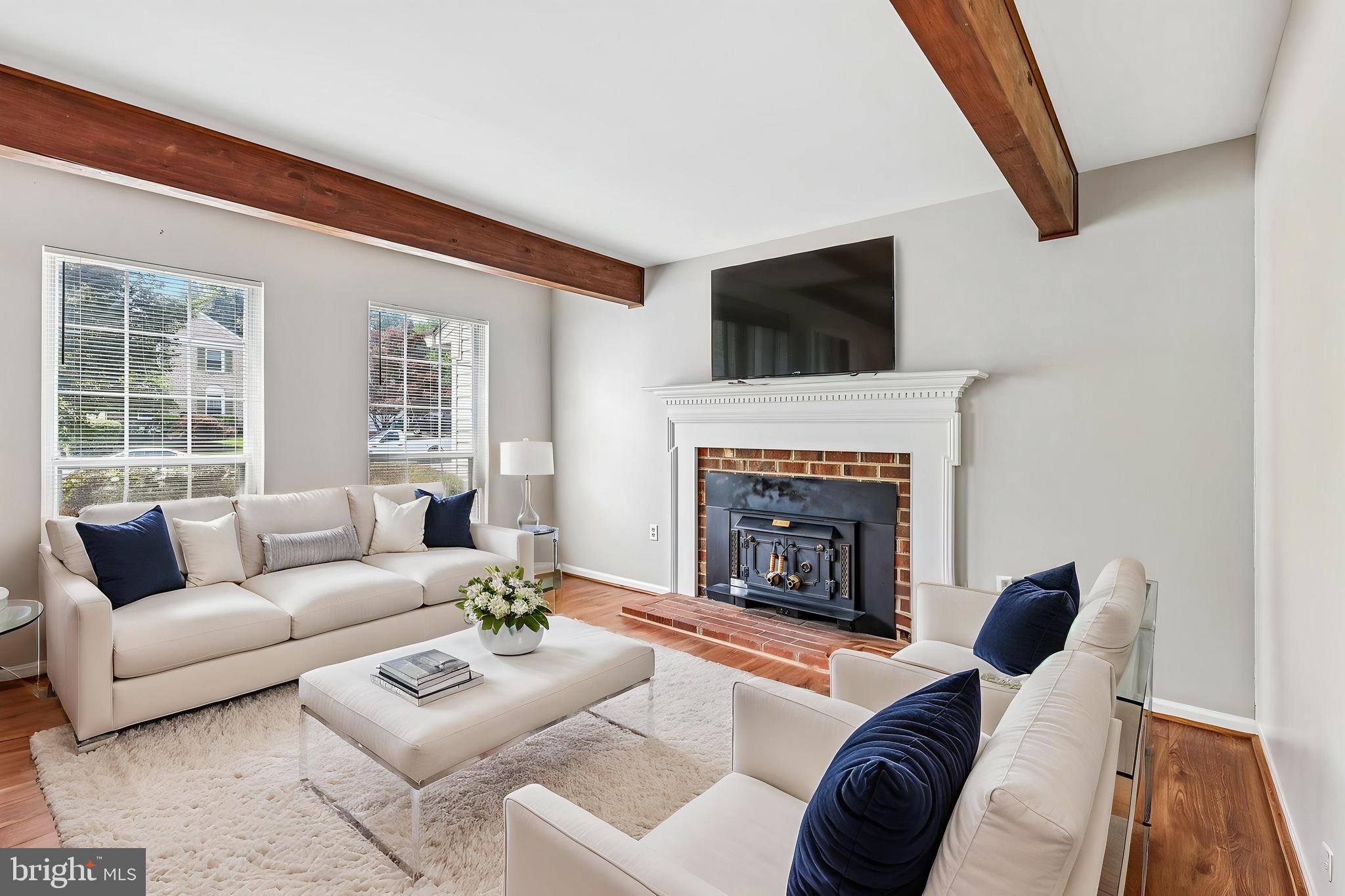 LAKE RIDGE - Residential