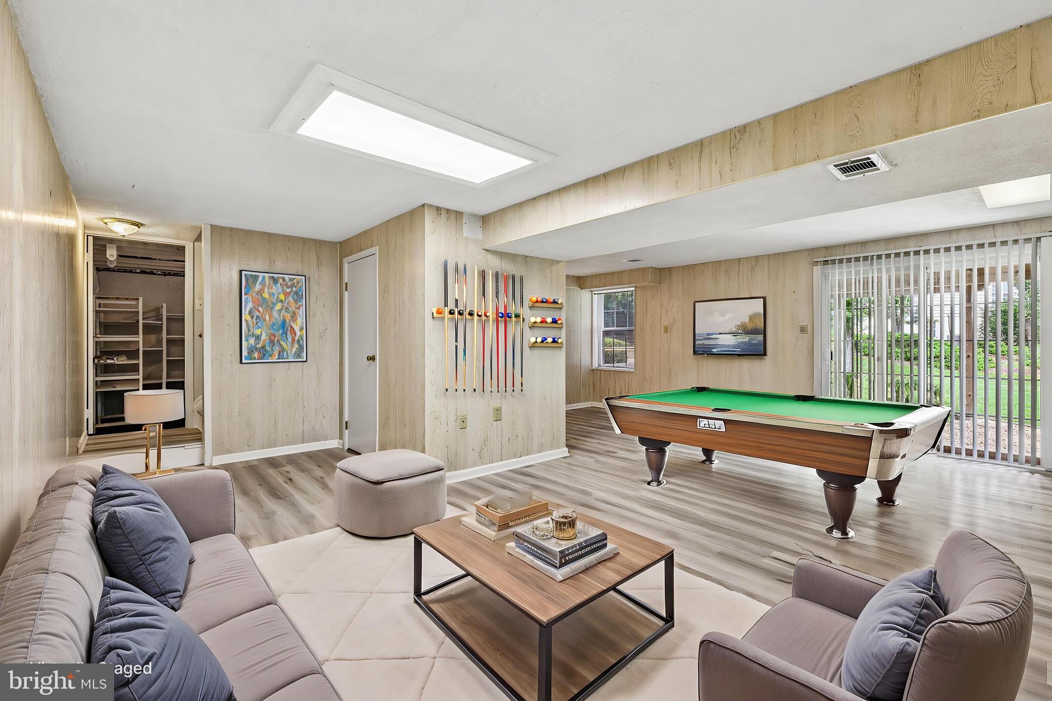 LAKE RIDGE - Residential