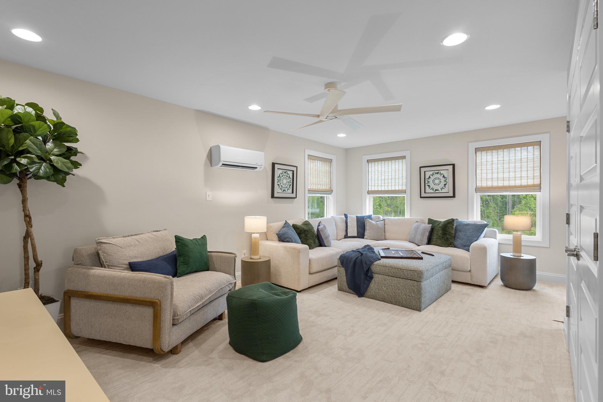 BRENTWOOD - Residential