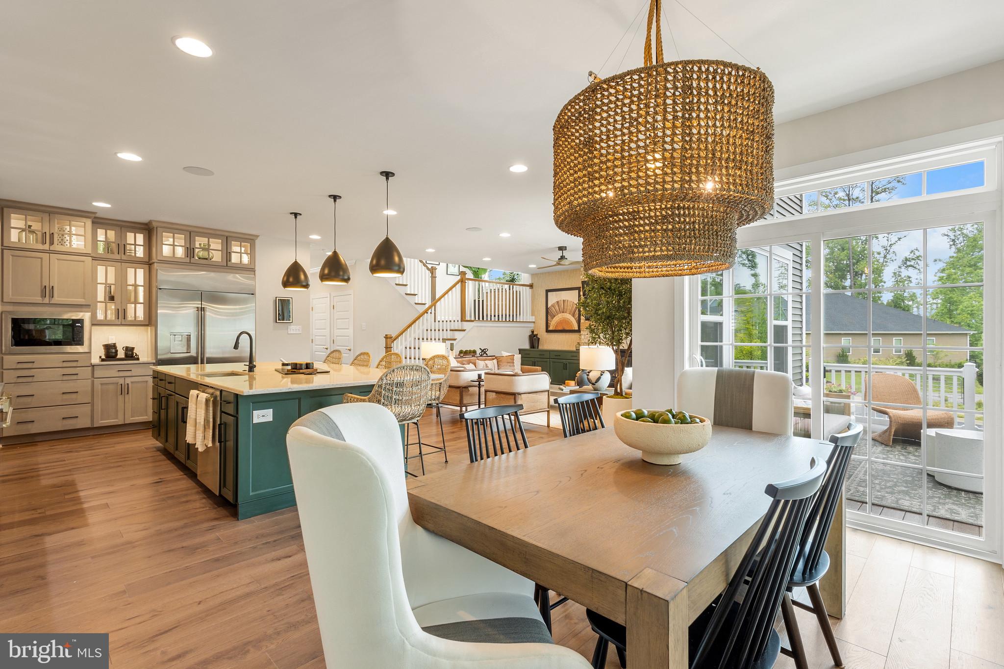 BRENTWOOD - Residential