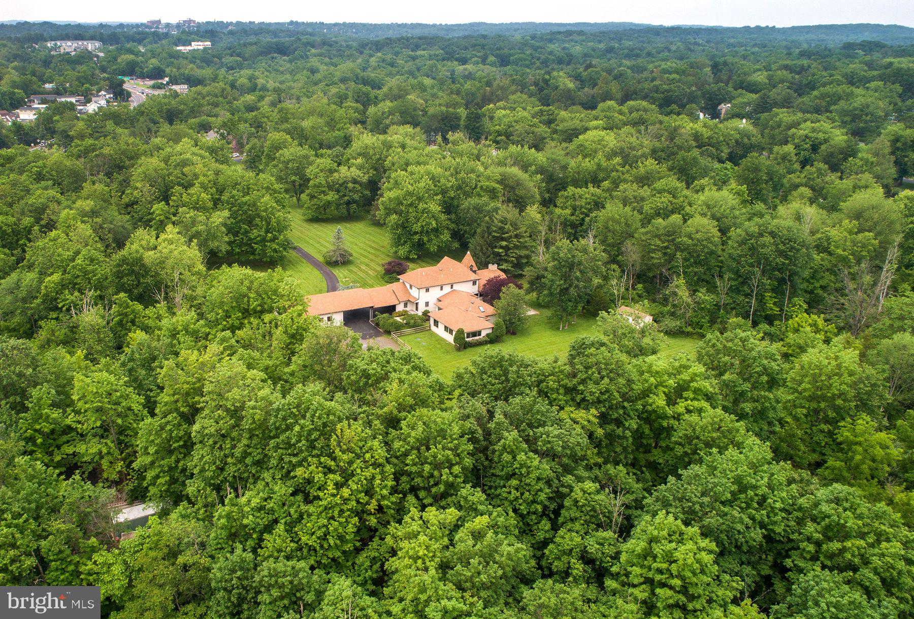 DOYLESTOWN - Residential