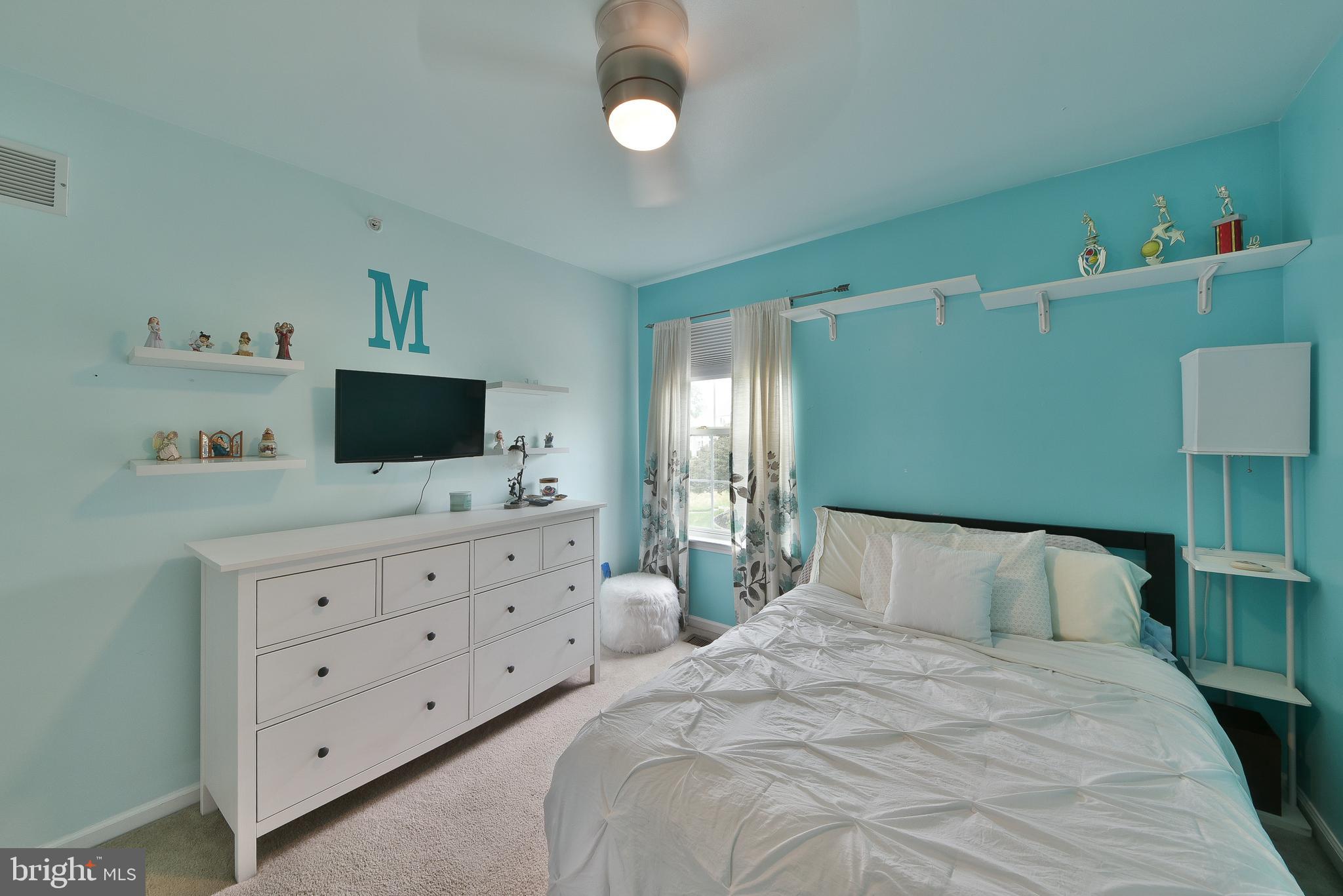 HICKORY RIDGE - Residential