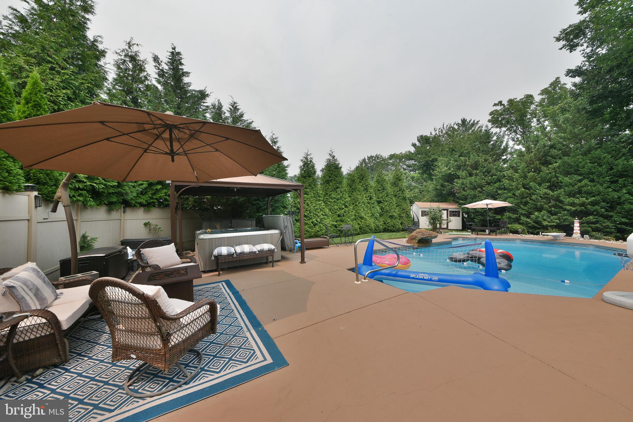 HICKORY RIDGE - Residential