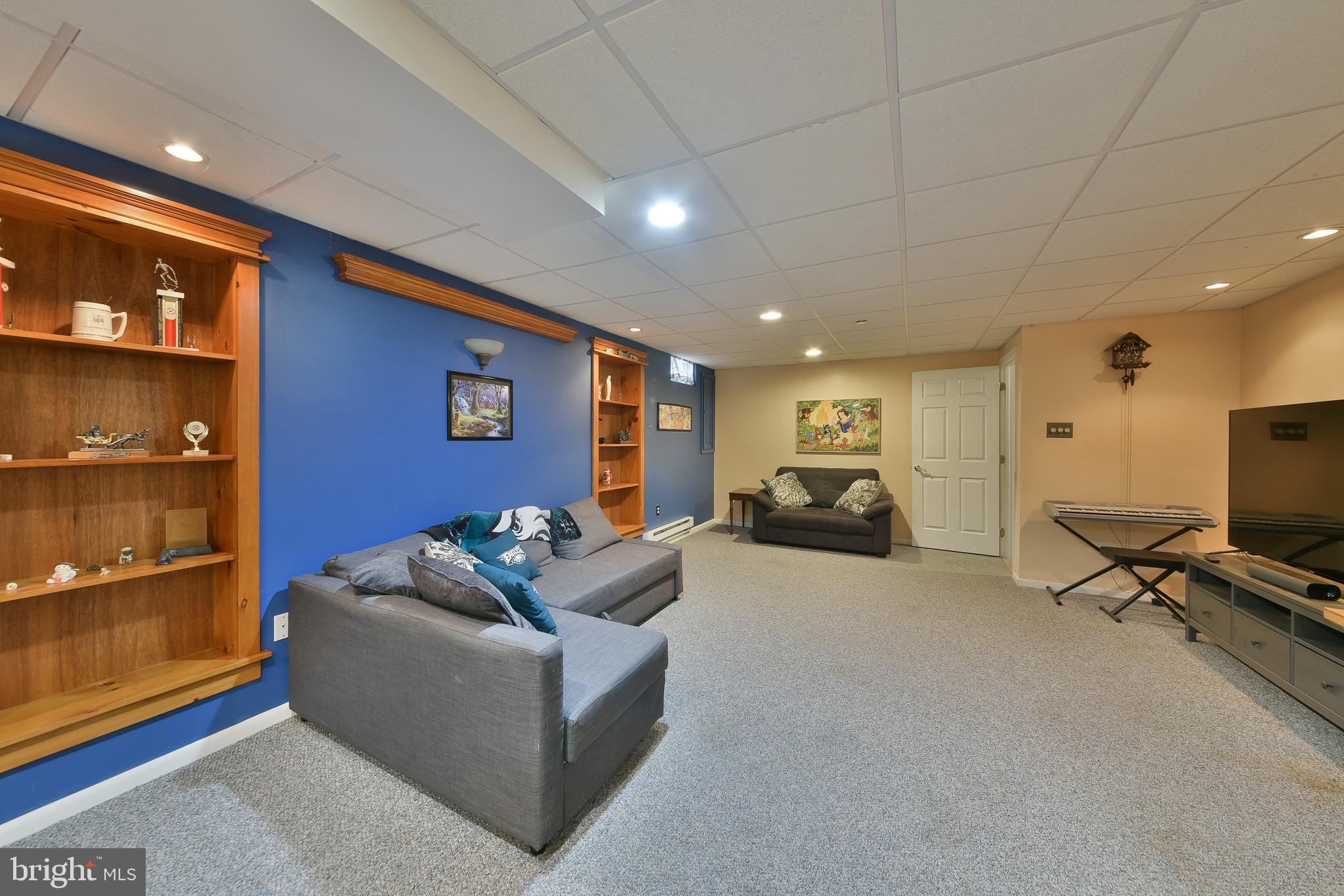 HICKORY RIDGE - Residential
