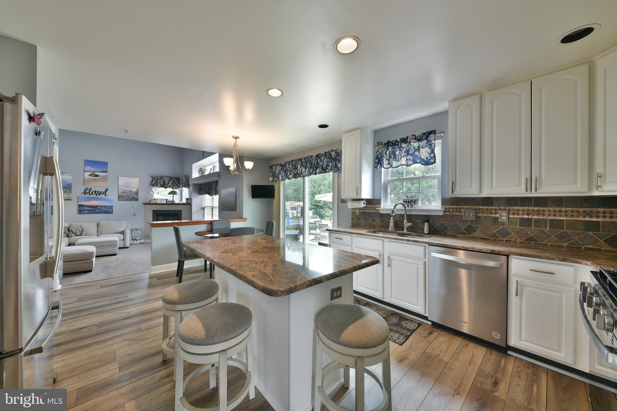 HICKORY RIDGE - Residential
