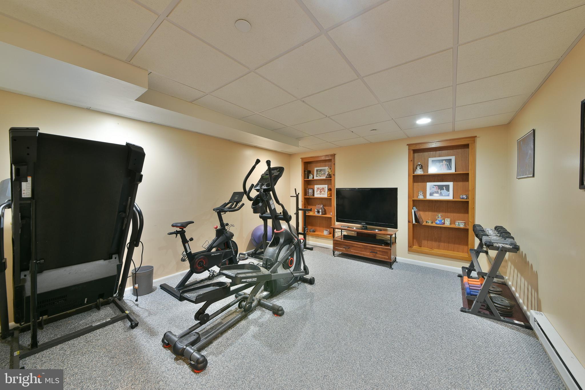 HICKORY RIDGE - Residential