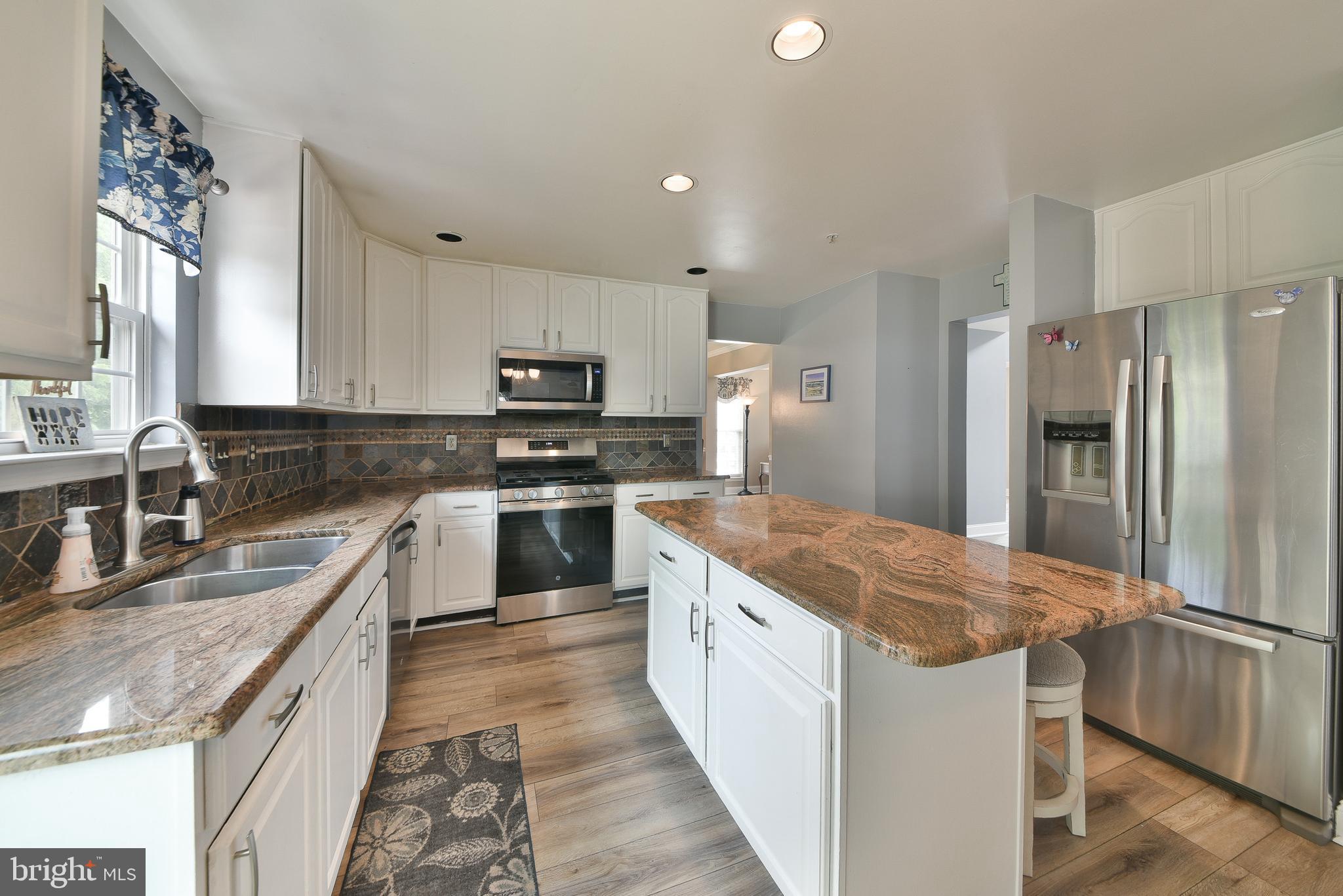 HICKORY RIDGE - Residential