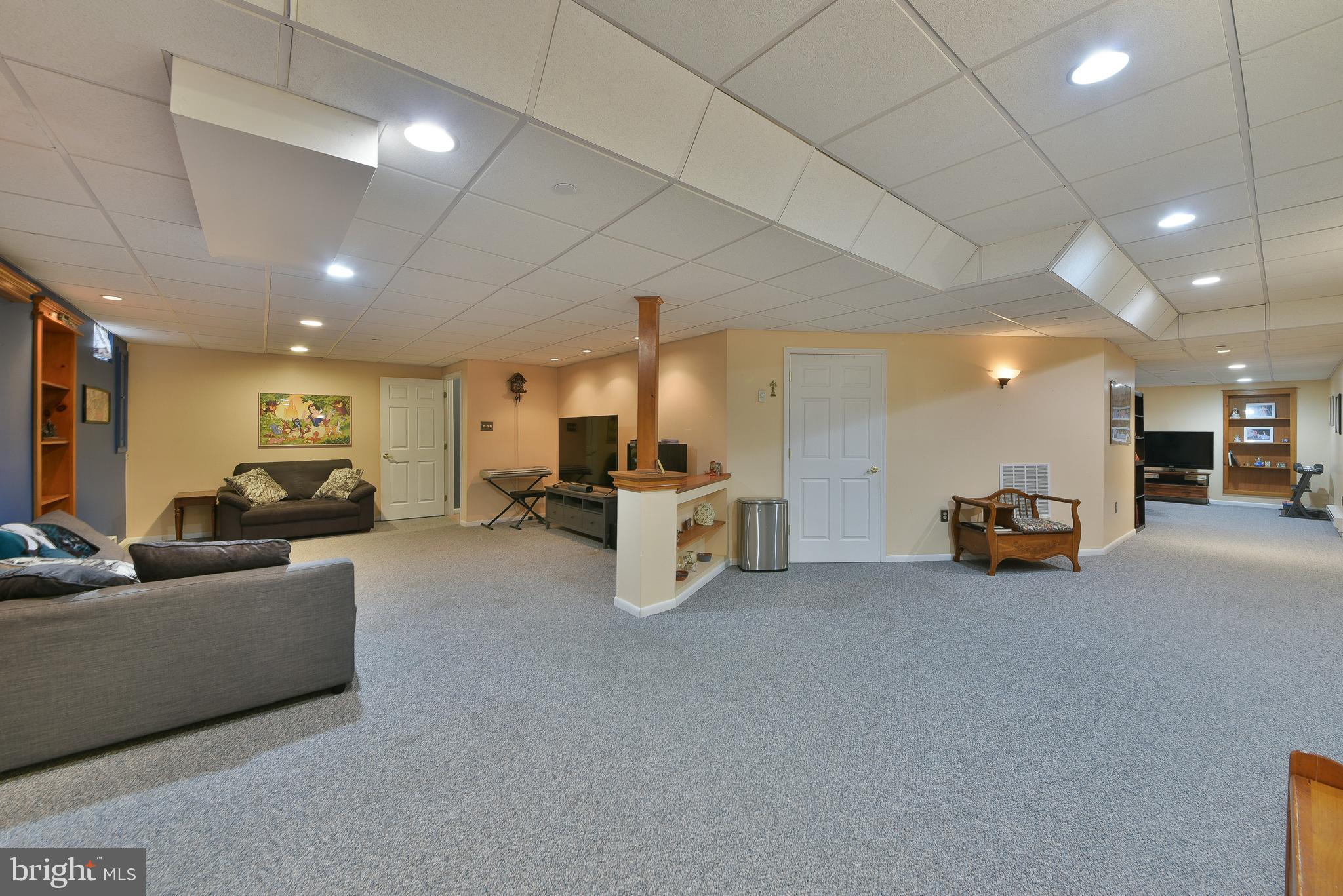 HICKORY RIDGE - Residential