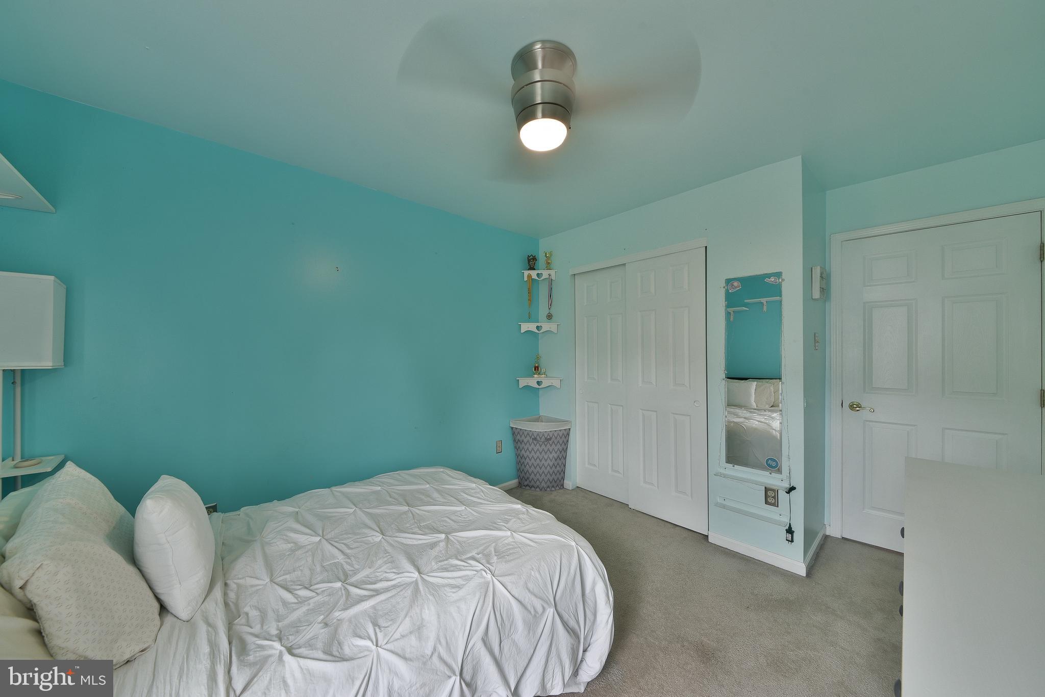 HICKORY RIDGE - Residential