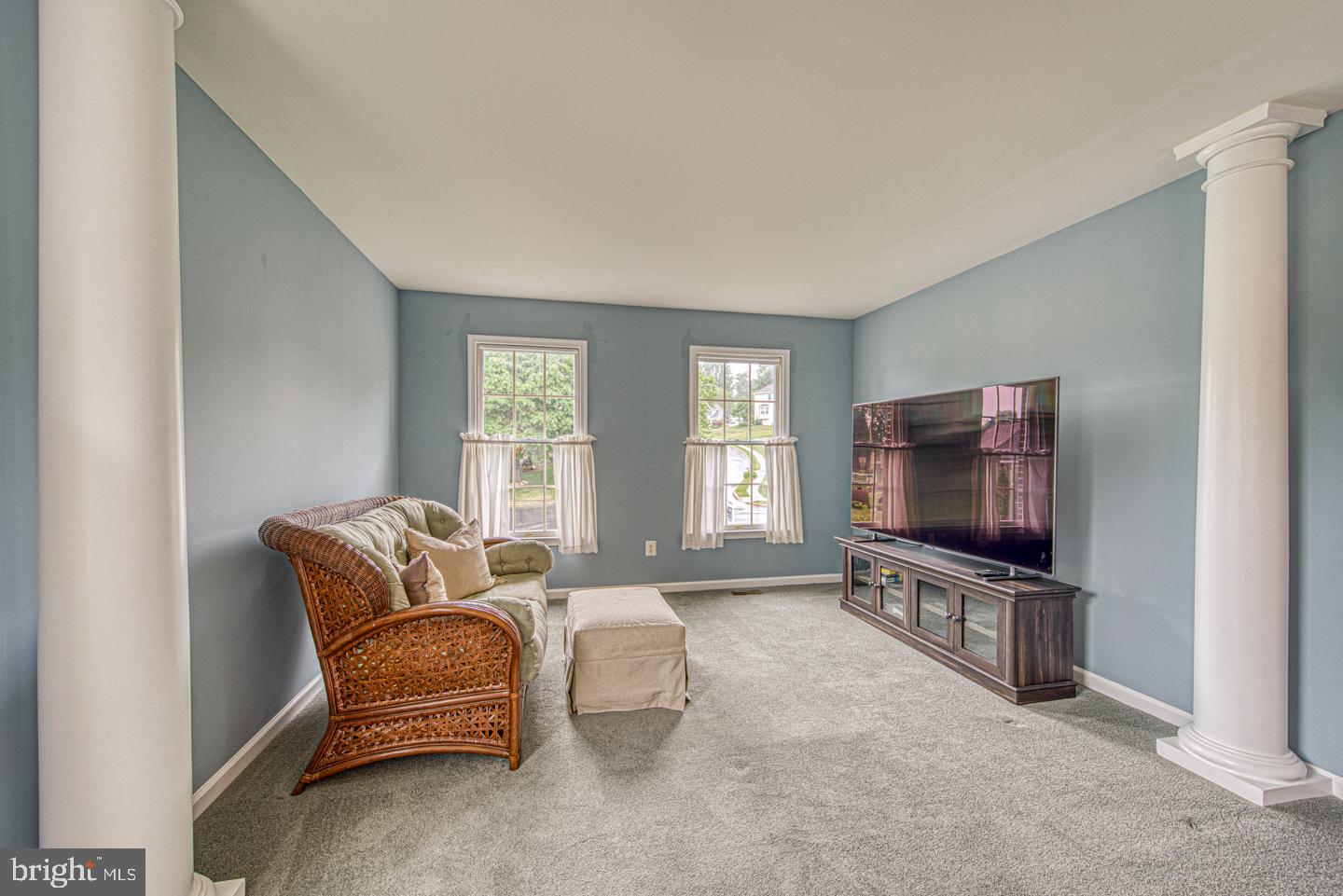 WILLIAMSBURG - Residential