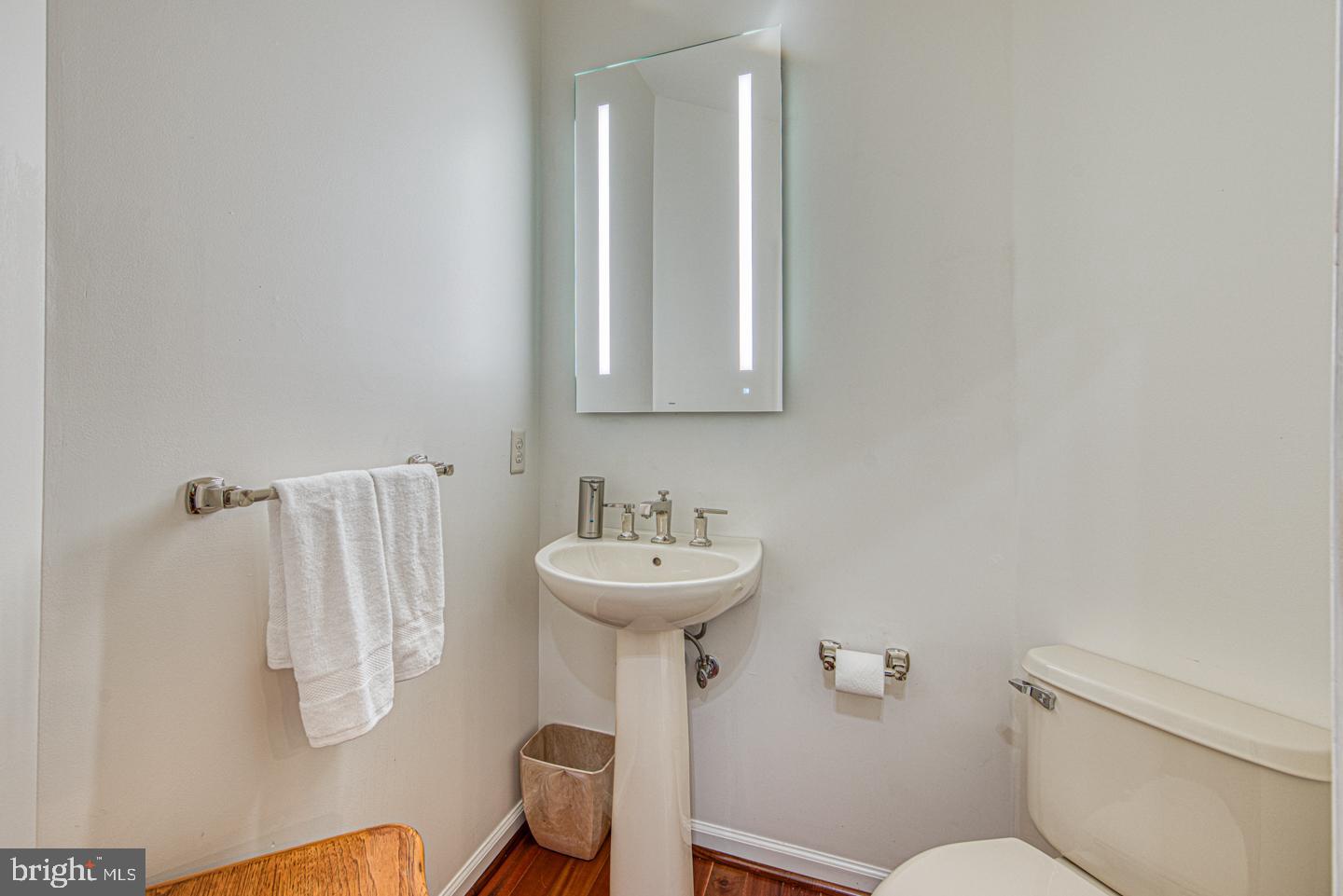 WILLIAMSBURG - Residential