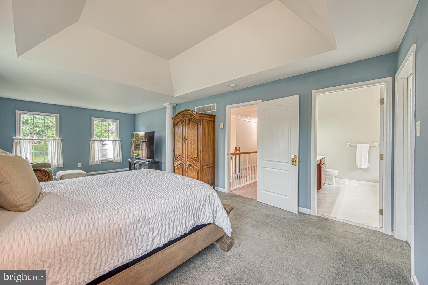 WILLIAMSBURG - Residential