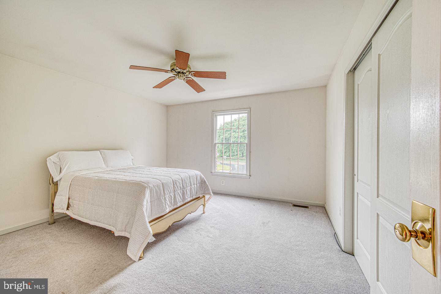 WILLIAMSBURG - Residential