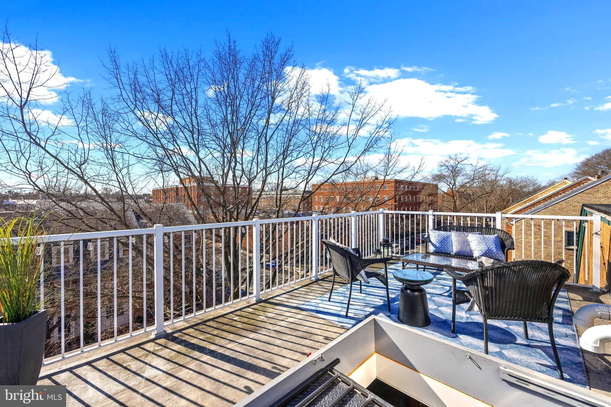 BRANDT TOWNHOUSE - Residential
