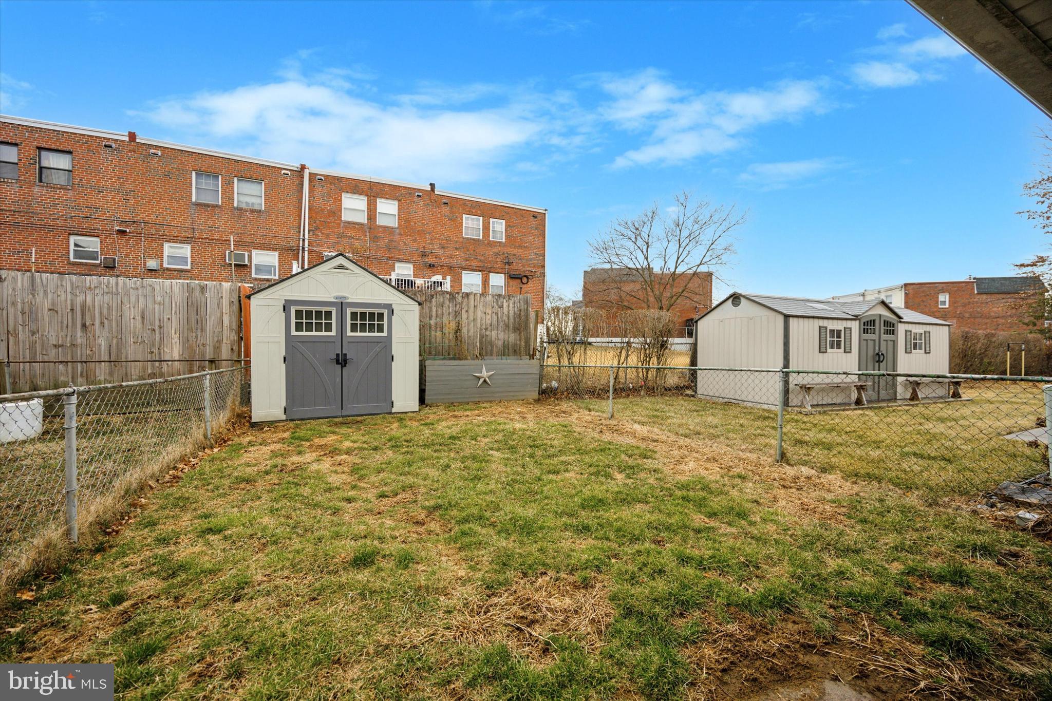 PARKWOOD - Residential