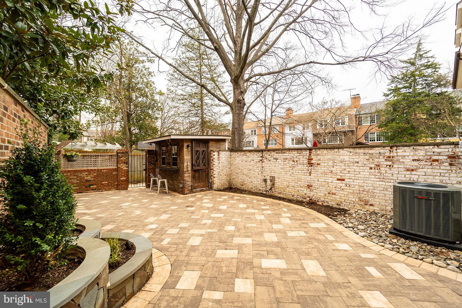 OLDE BELHAVEN TOWNE - Residential