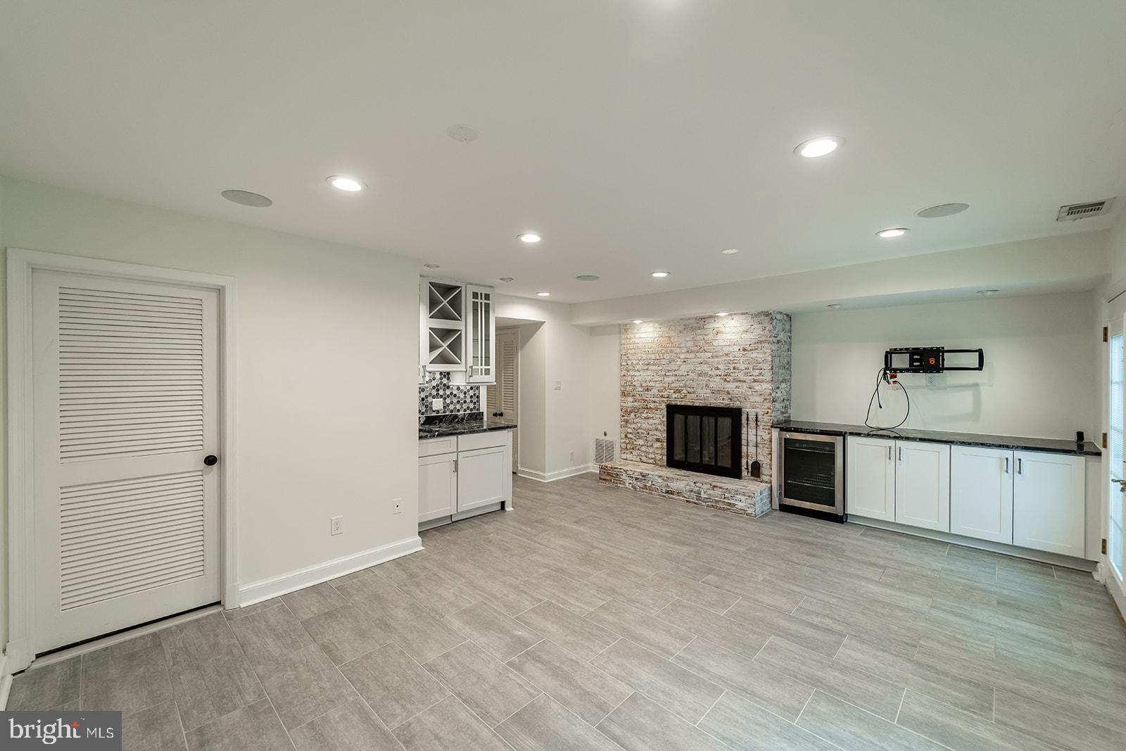 OLDE BELHAVEN TOWNE - Residential