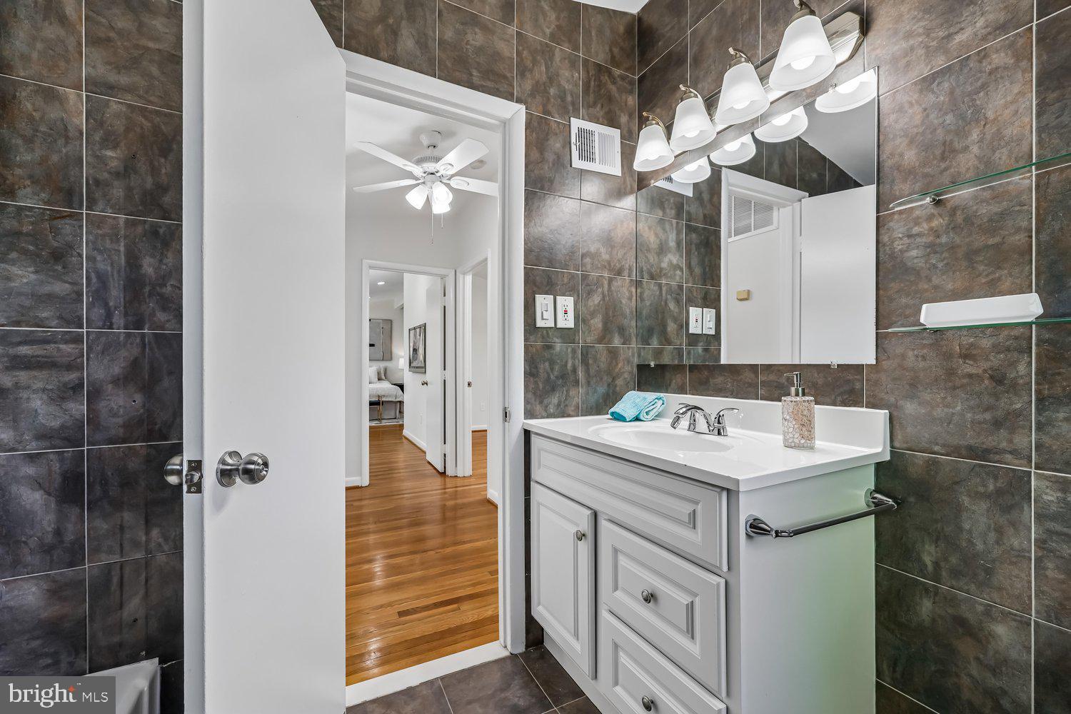 KEMP MILL ESTATES - Residential