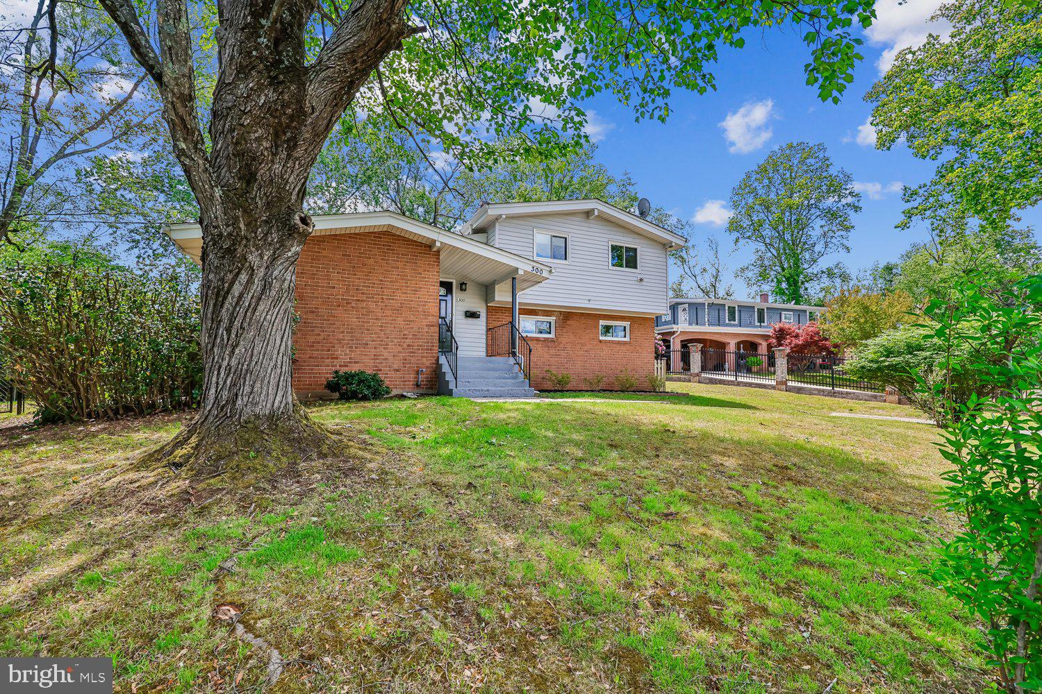 KEMP MILL ESTATES - Residential