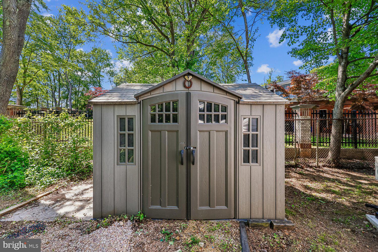 KEMP MILL ESTATES - Residential