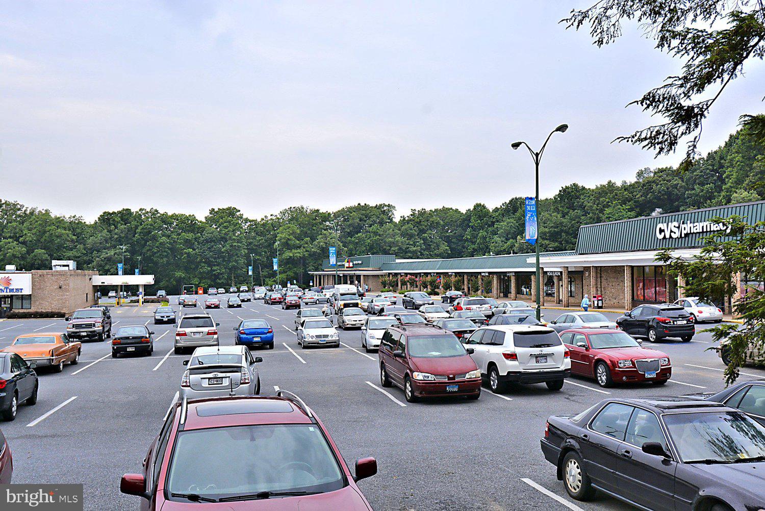 KEMP MILL ESTATES - Residential