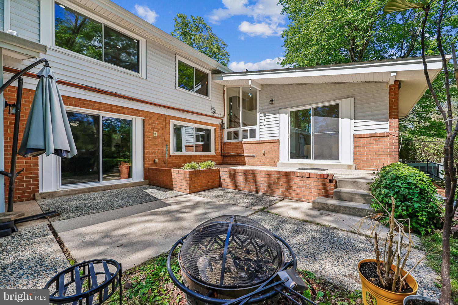 KEMP MILL ESTATES - Residential