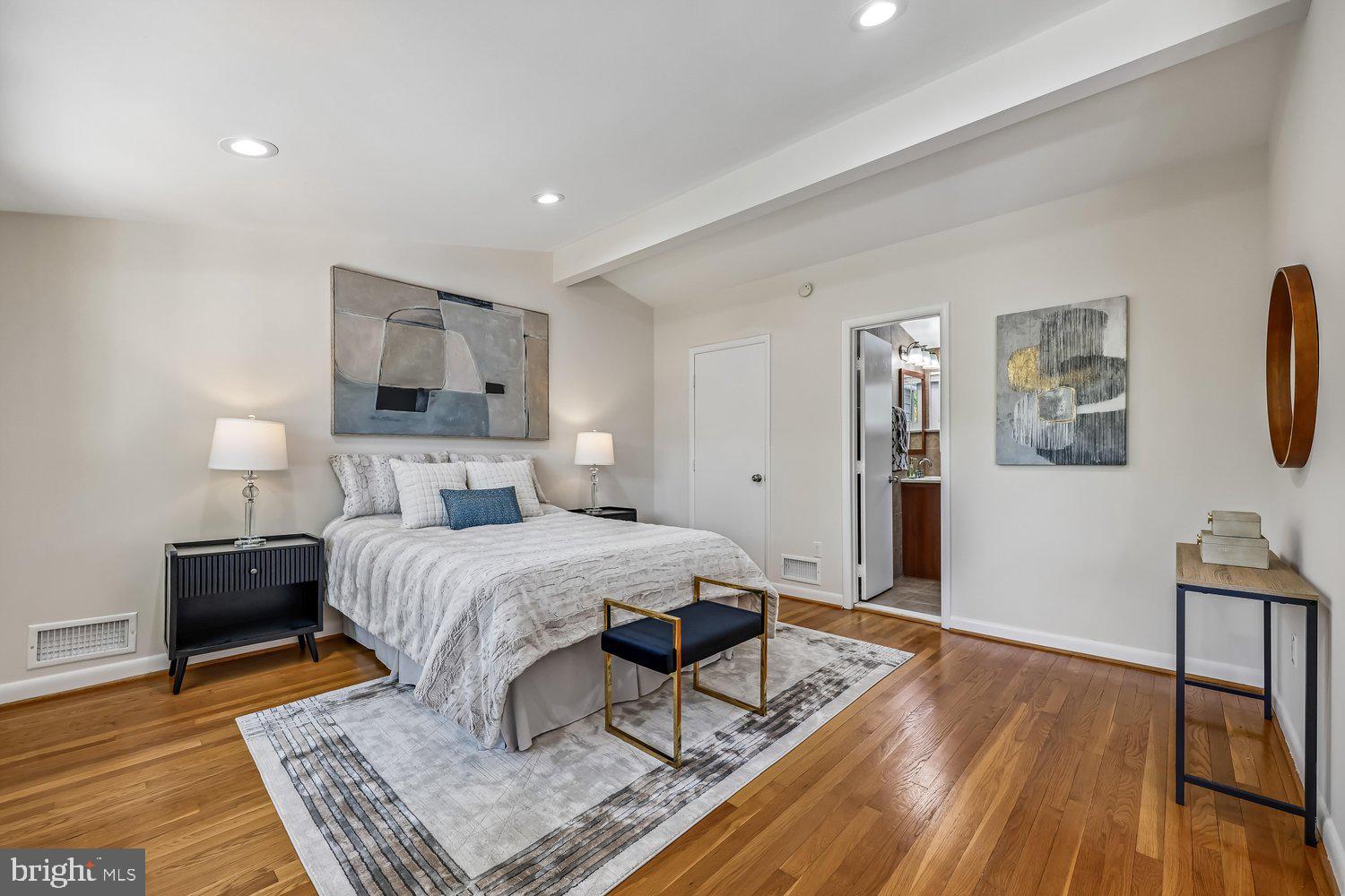 KEMP MILL ESTATES - Residential