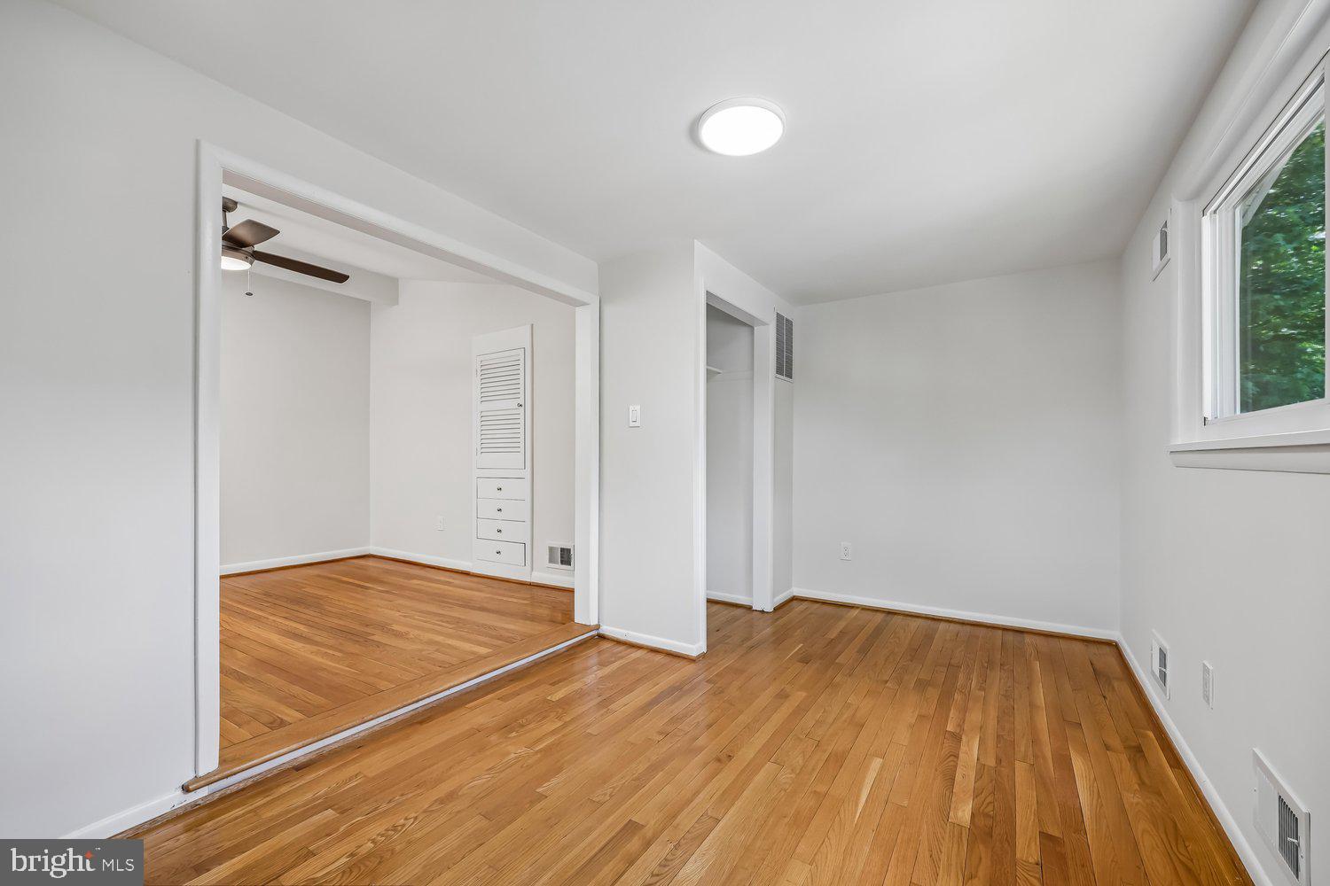 KEMP MILL ESTATES - Residential