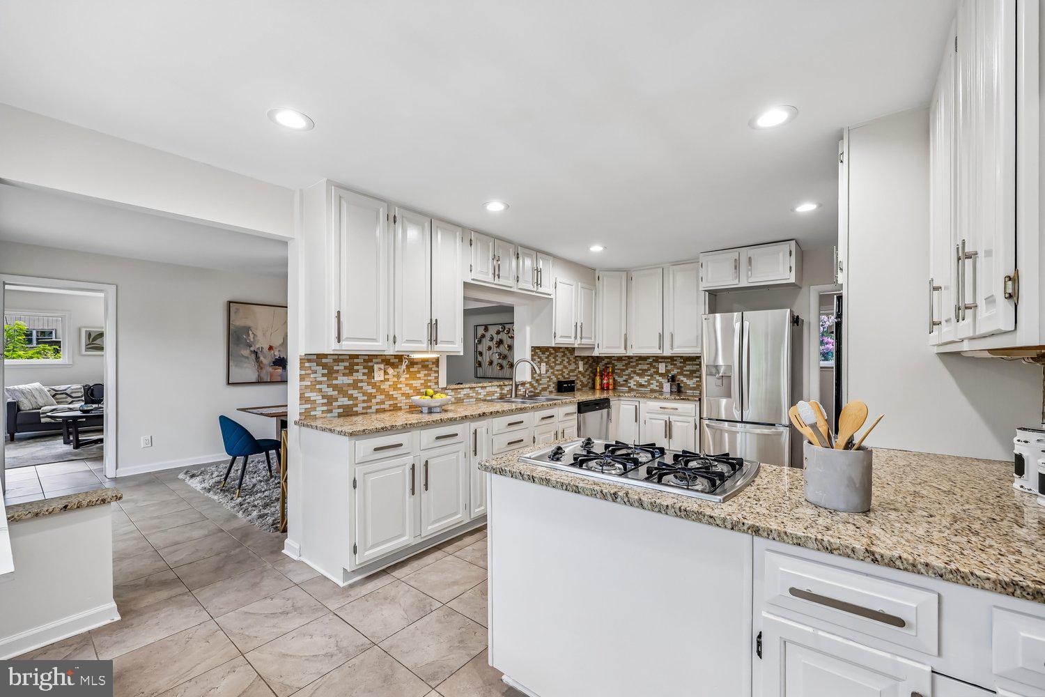 KEMP MILL ESTATES - Residential
