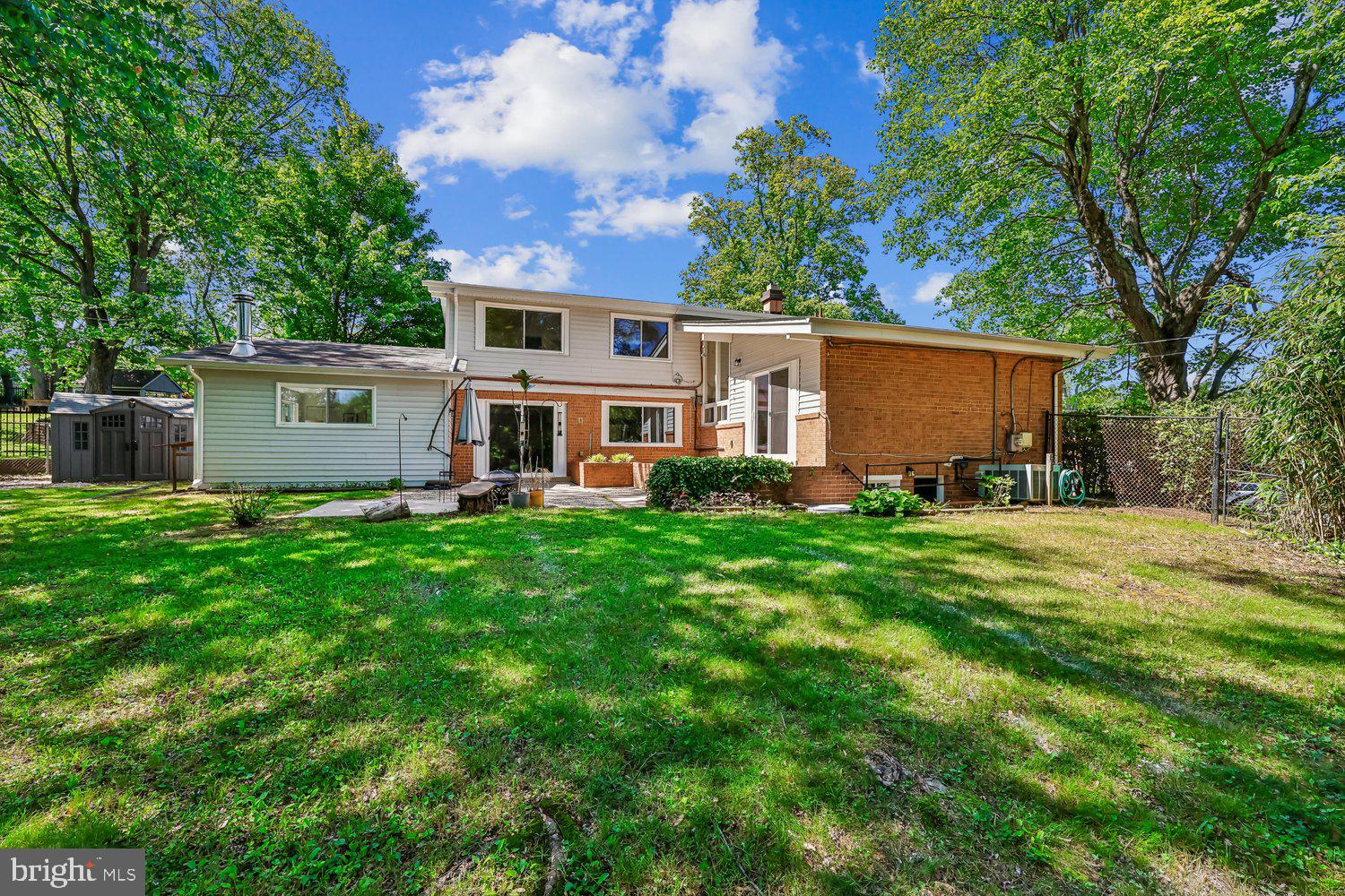 KEMP MILL ESTATES - Residential