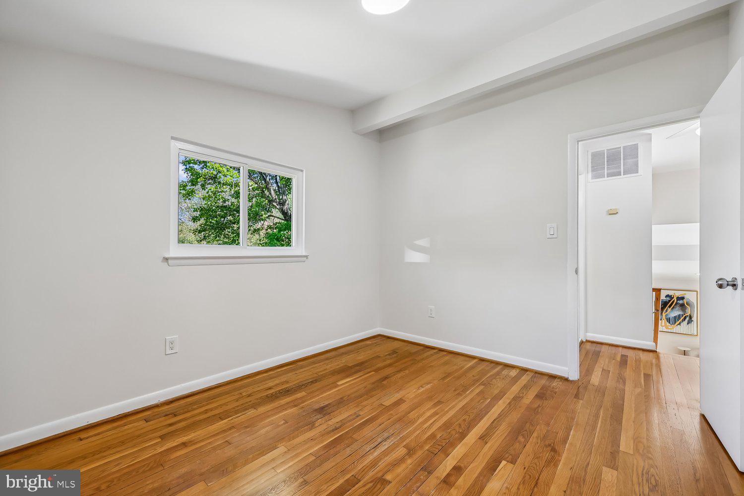 KEMP MILL ESTATES - Residential