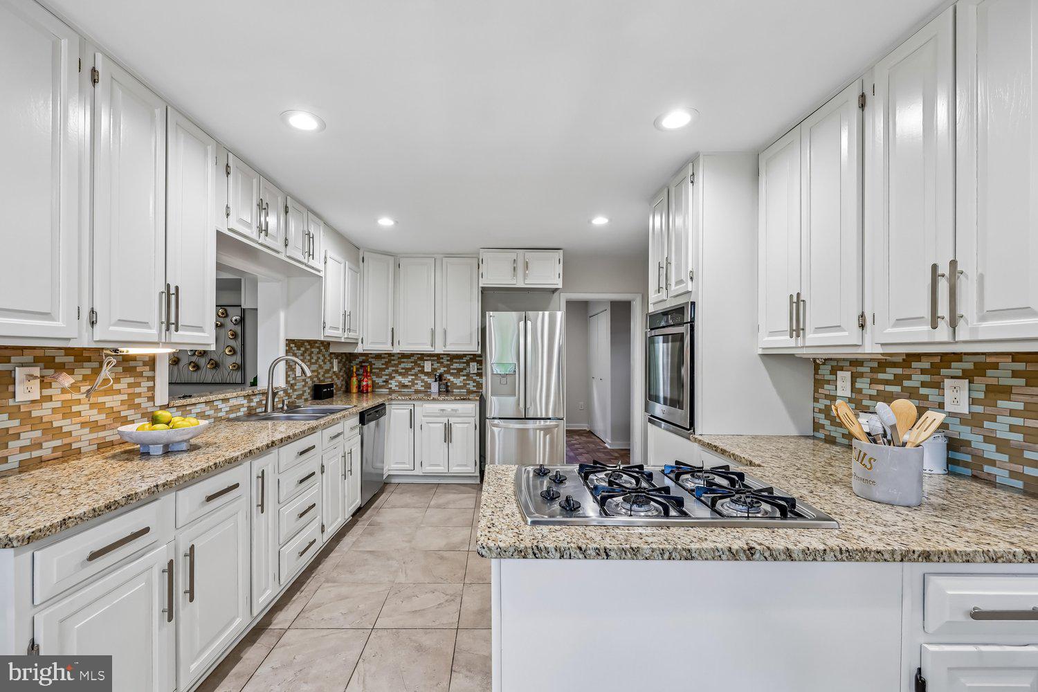 KEMP MILL ESTATES - Residential