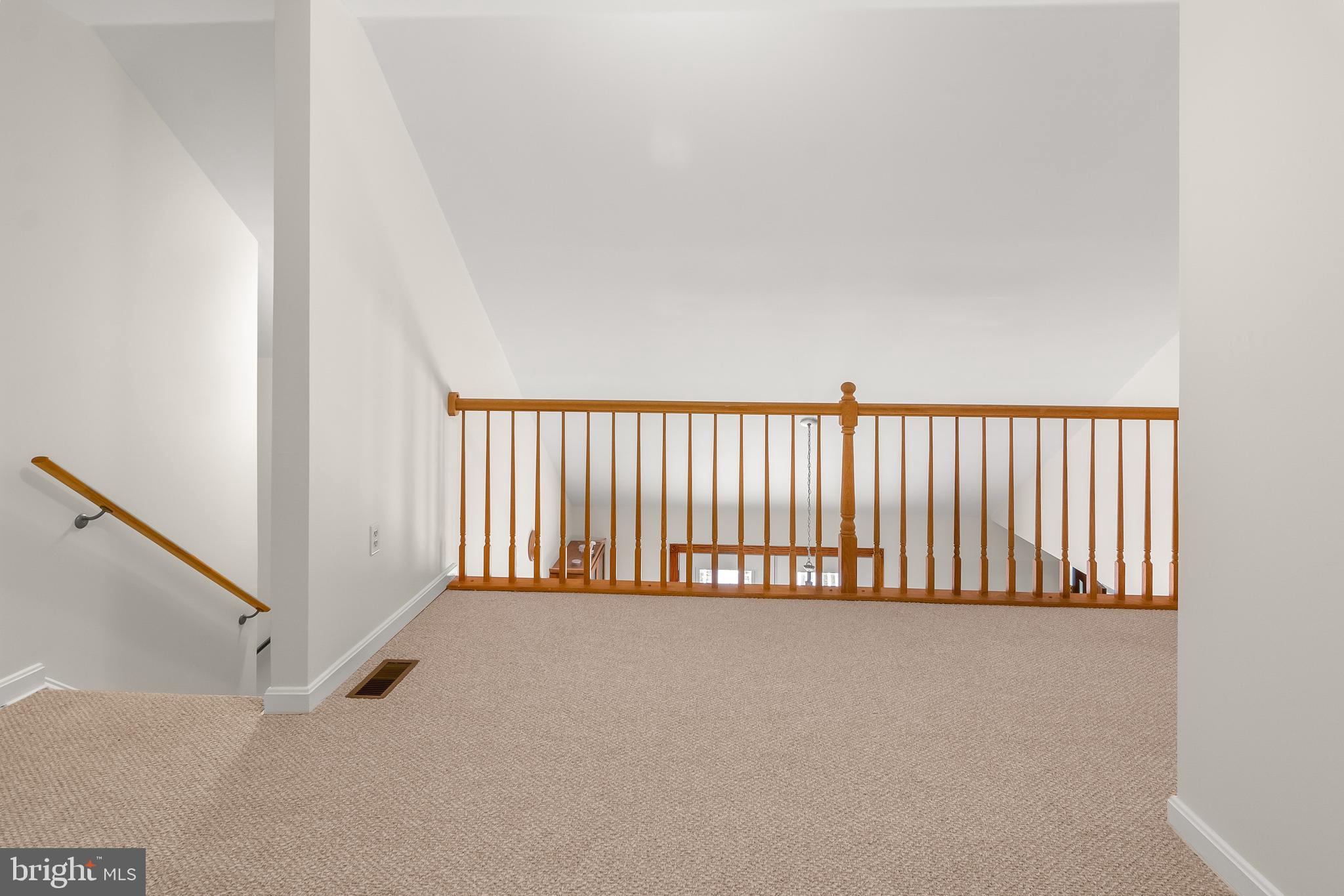 HEATHER KNOLLS - Residential