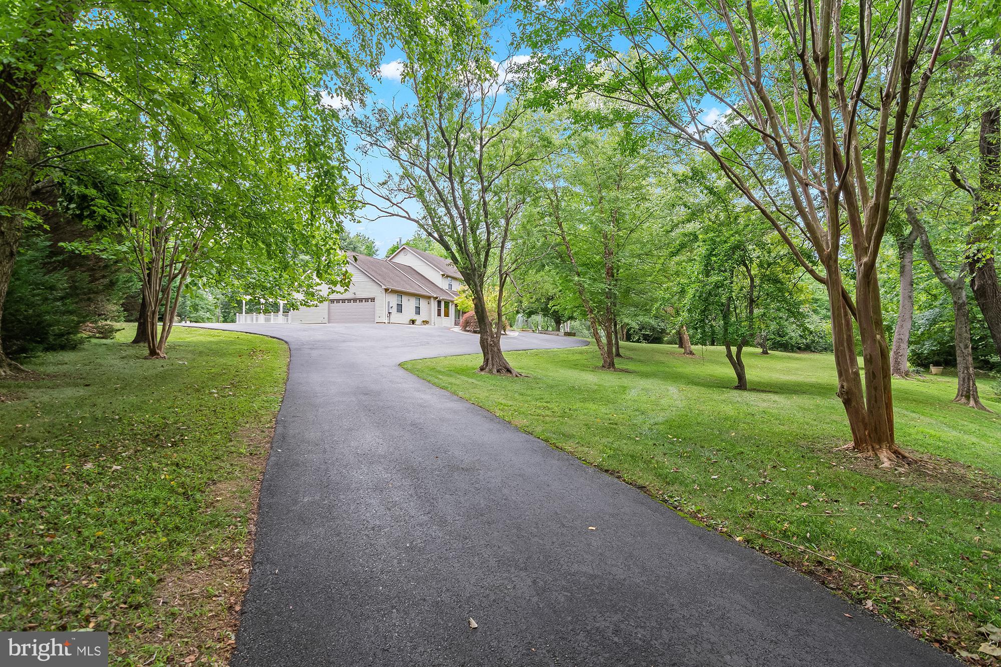 HEATHER KNOLLS - Residential