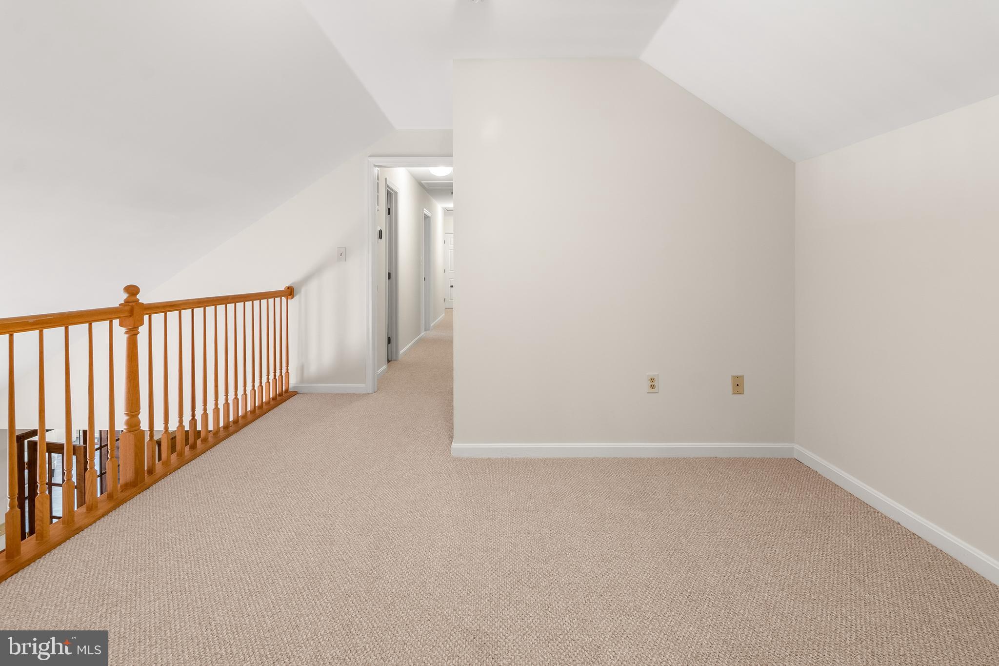 HEATHER KNOLLS - Residential