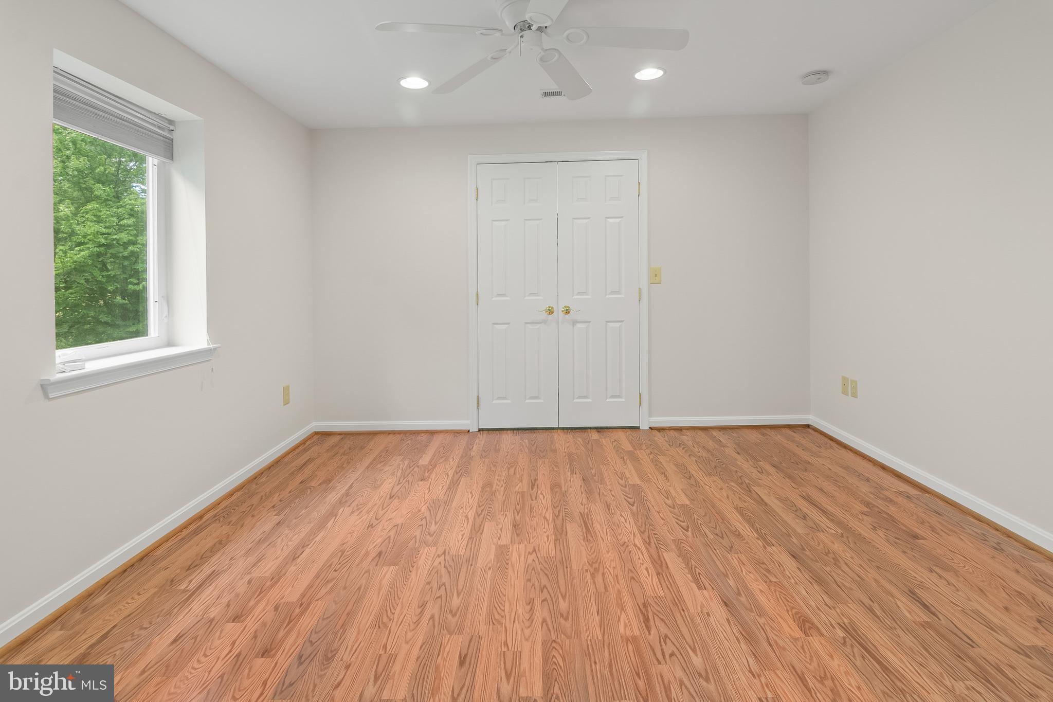 HEATHER KNOLLS - Residential