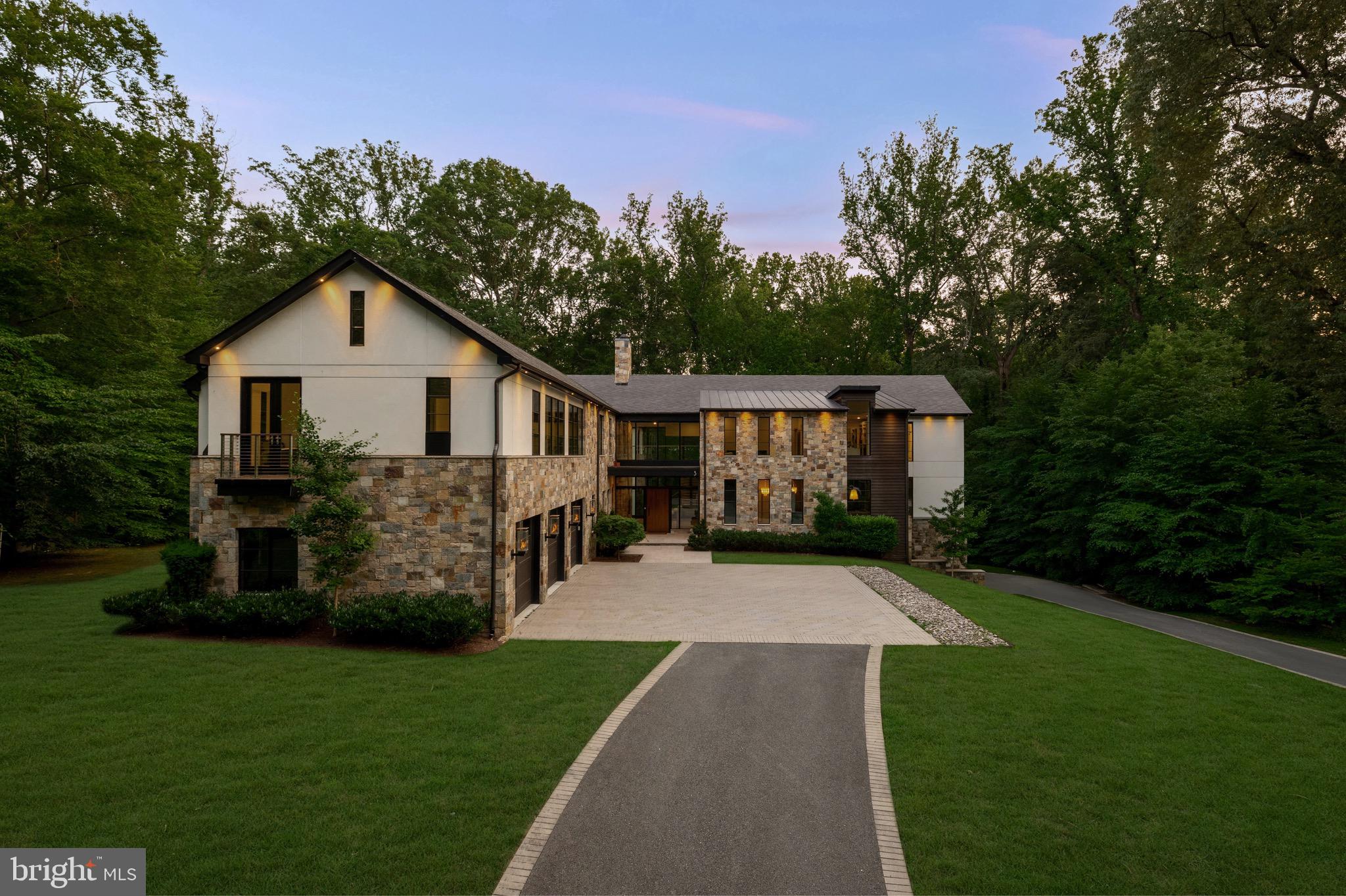 TULIP HILL - Residential