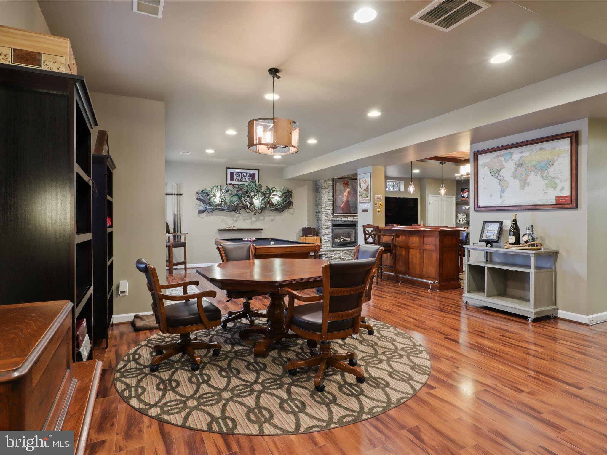 OAK HILL ESTATES - Residential