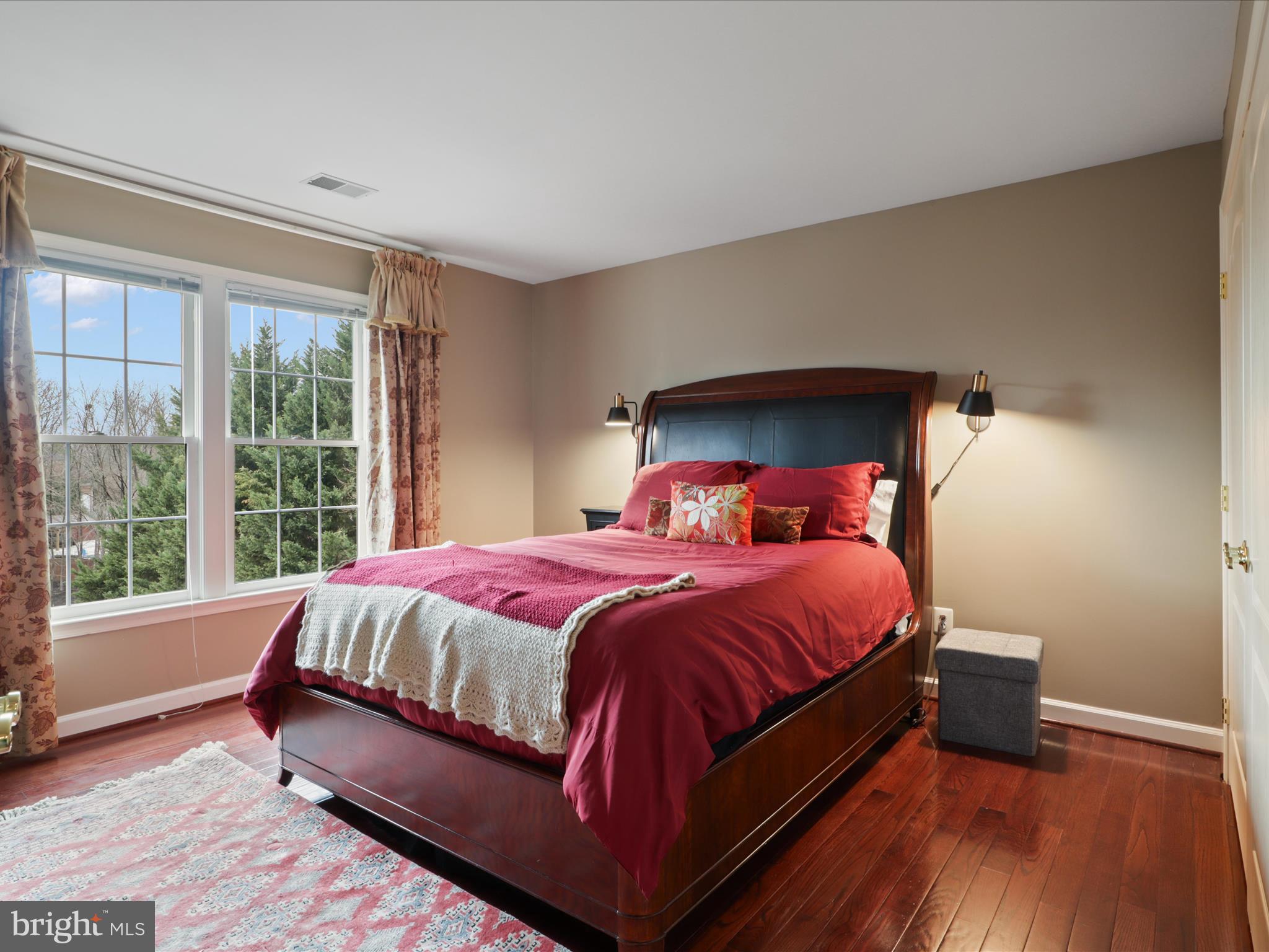 OAK HILL ESTATES - Residential