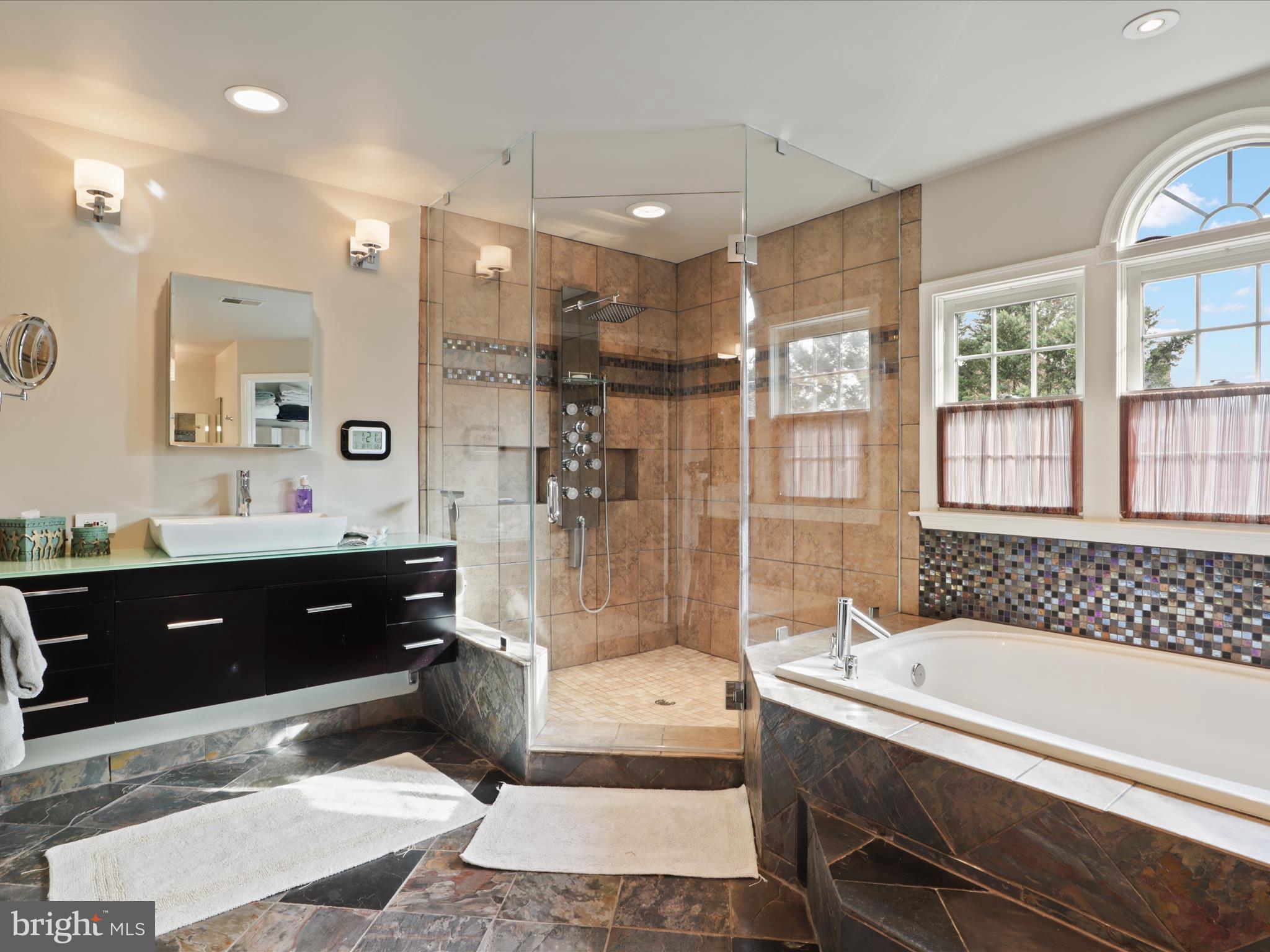 OAK HILL ESTATES - Residential