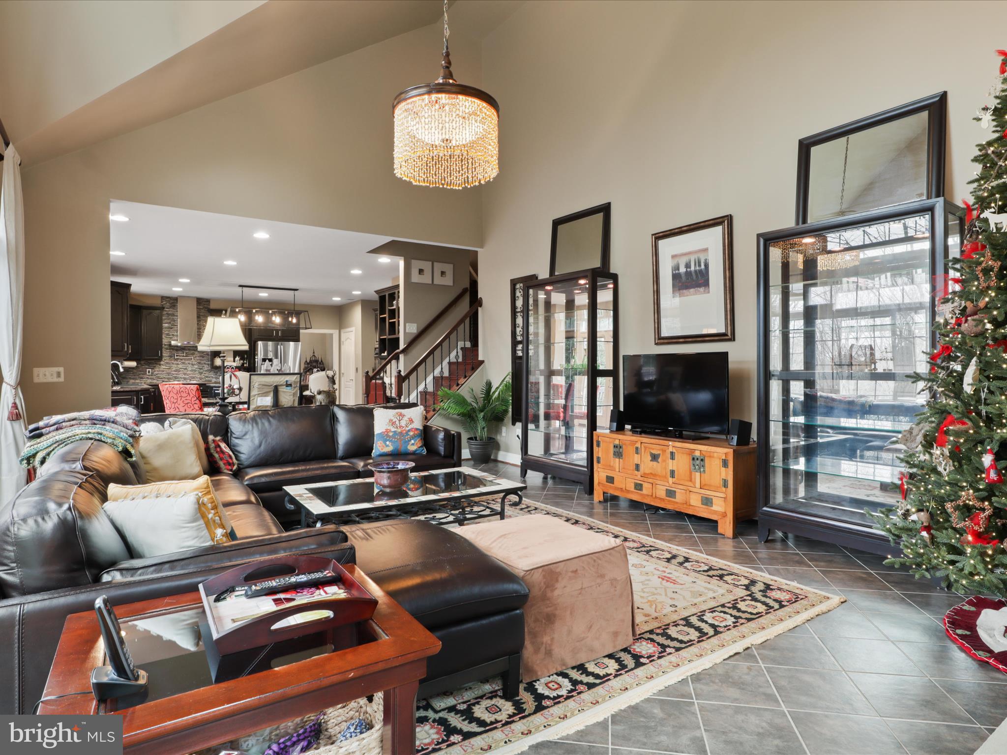 OAK HILL ESTATES - Residential